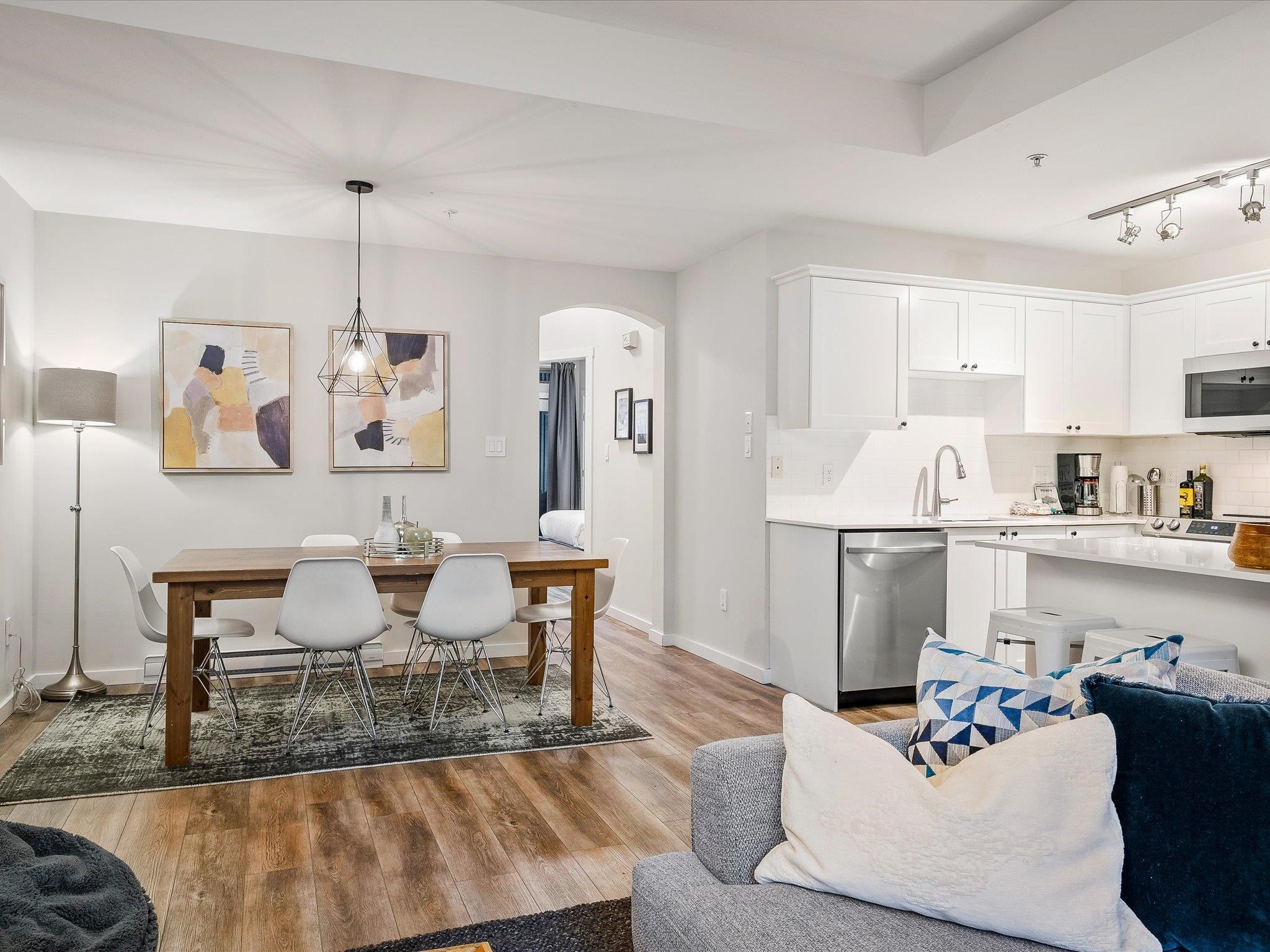 7 4385 NORTHLANDS BOULEVARD Unit: 7