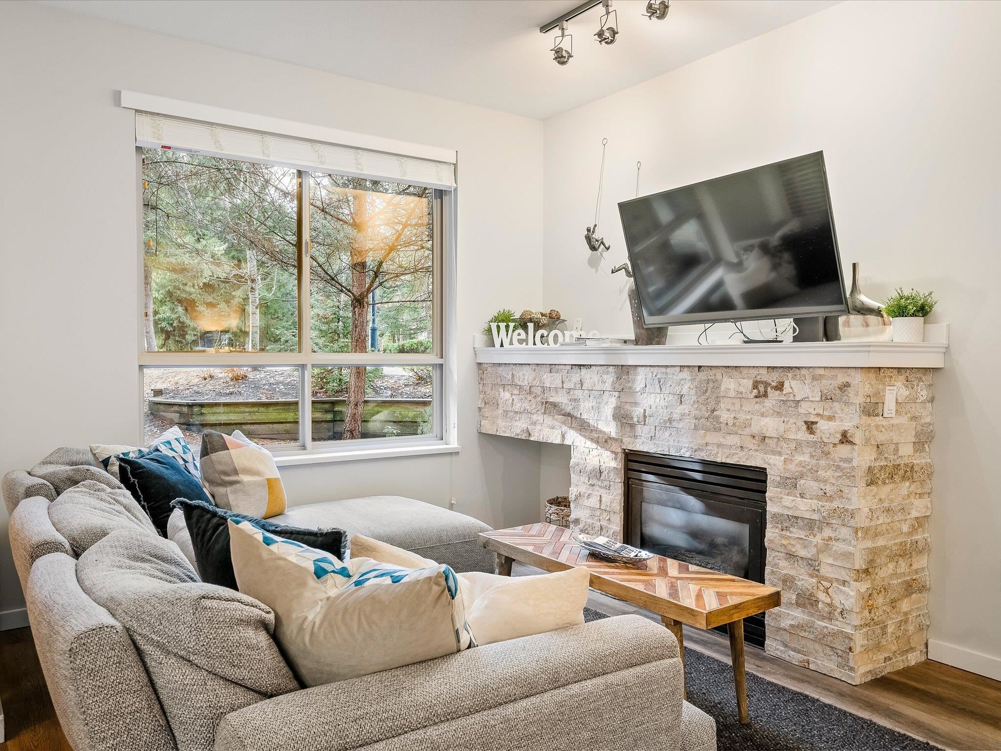 7 4385 NORTHLANDS BOULEVARD Unit: 7