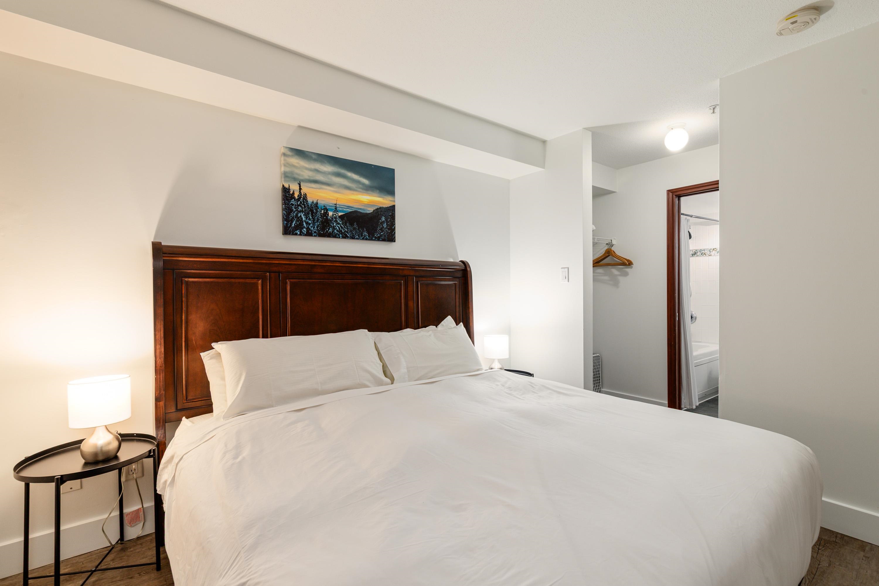 24/24A 4388 NORTHLANDS BOULEVARD Unit: 24/24A