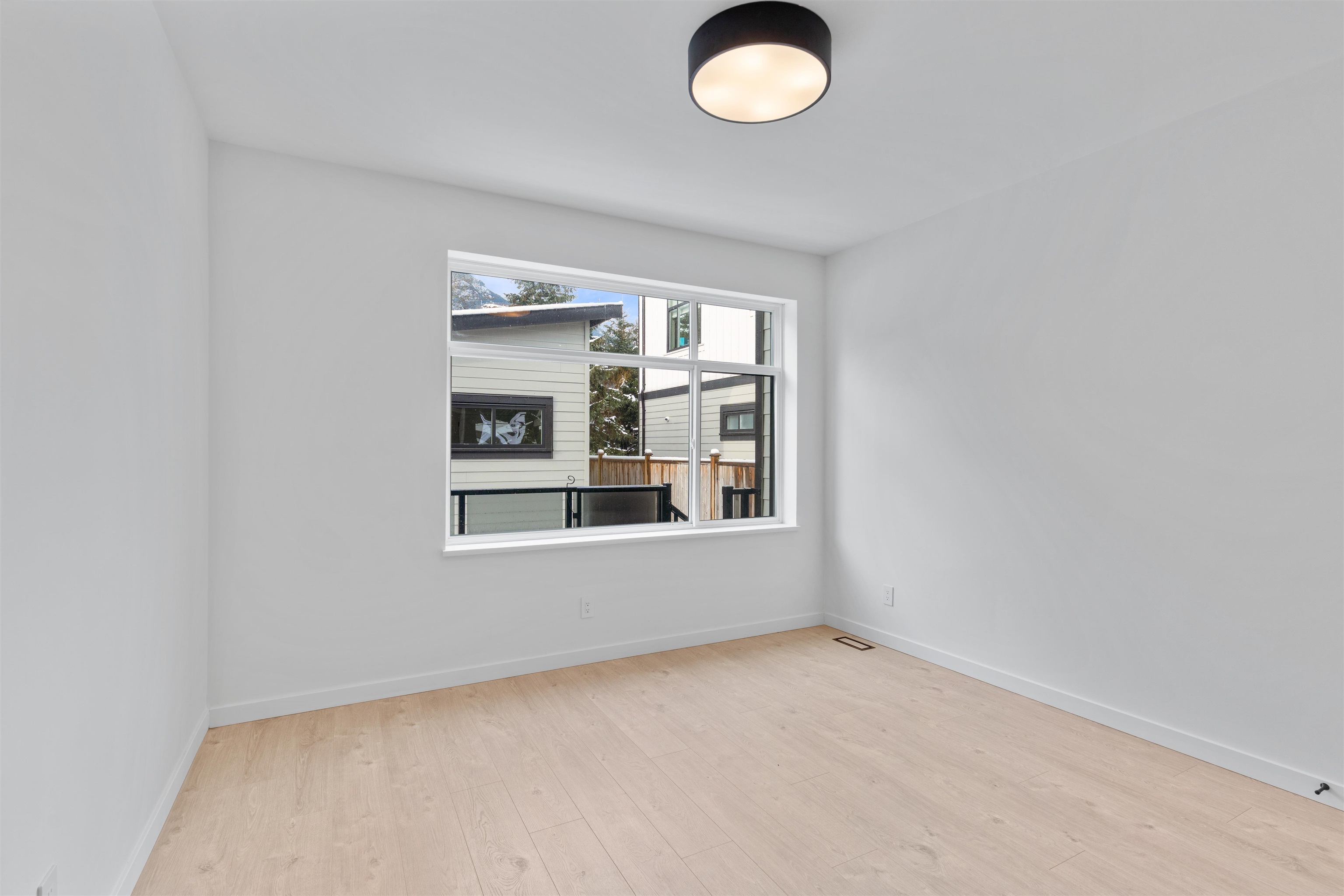 41717 GOVERNMENT ROAD