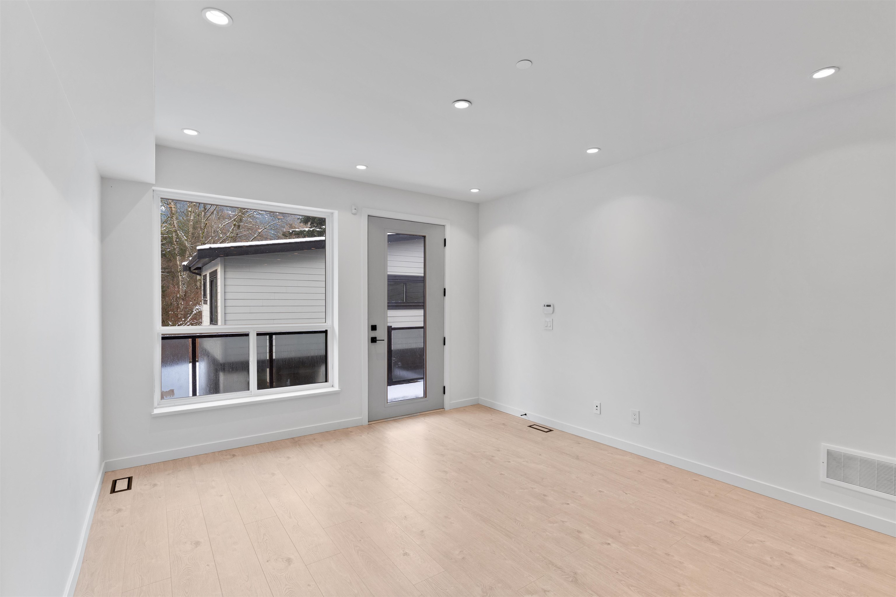 41717 GOVERNMENT ROAD