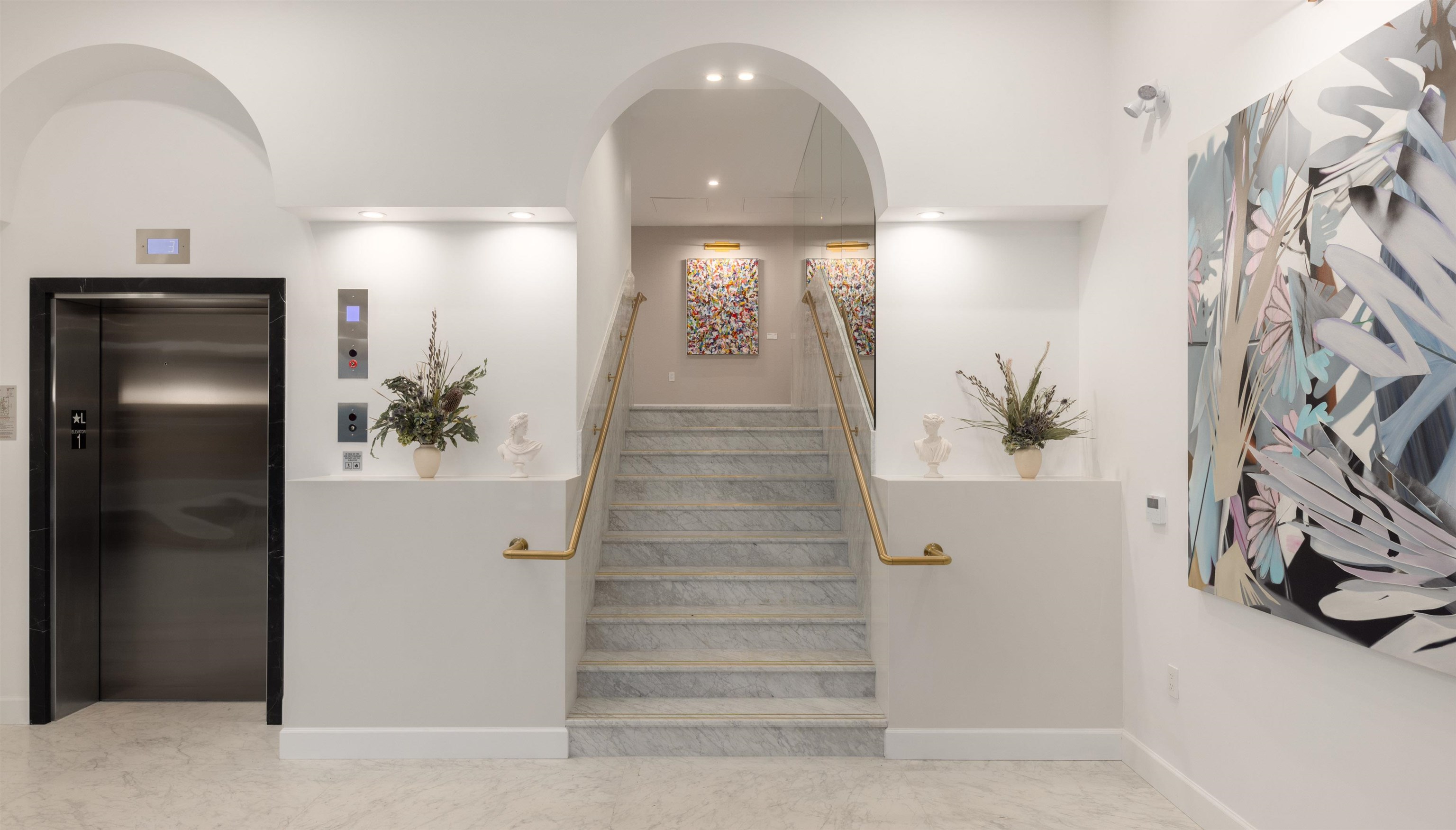 303 3668 W 10TH AVENUE Unit: 303