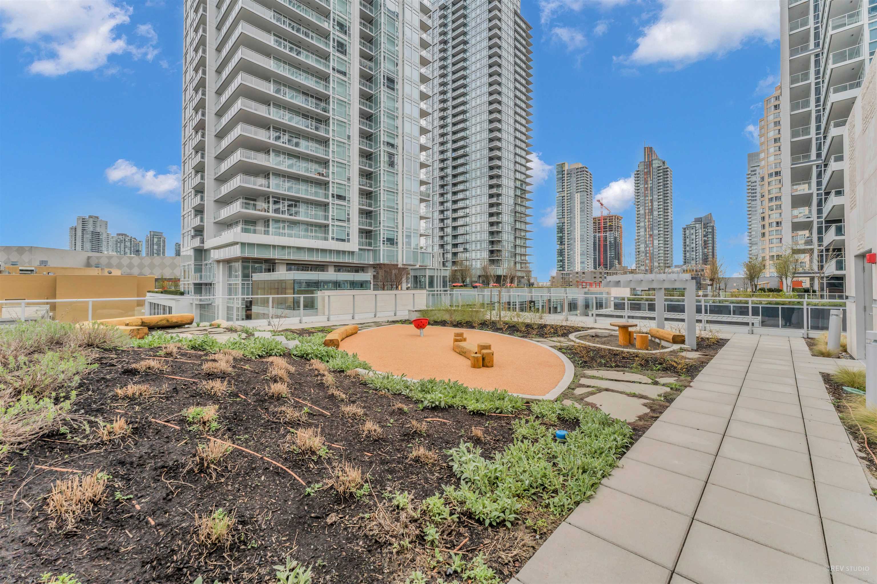 1004 6000 MCKAY AVENUE Unit: 1004