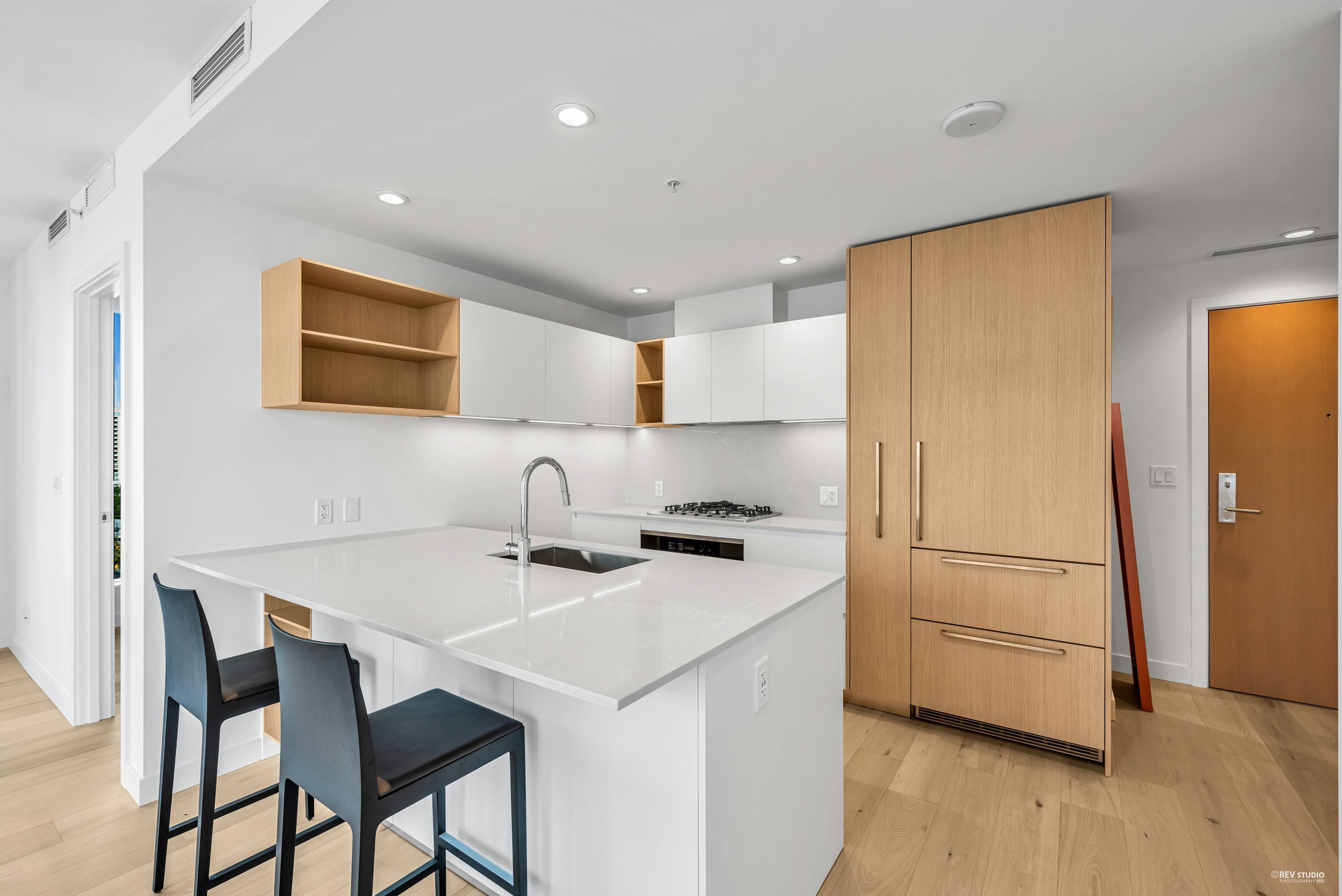 1004 6000 MCKAY AVENUE Unit: 1004