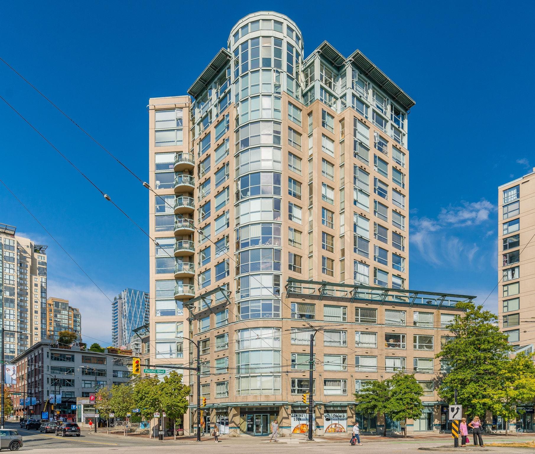1503/04 283 DAVIE STREET Unit: 1503/04