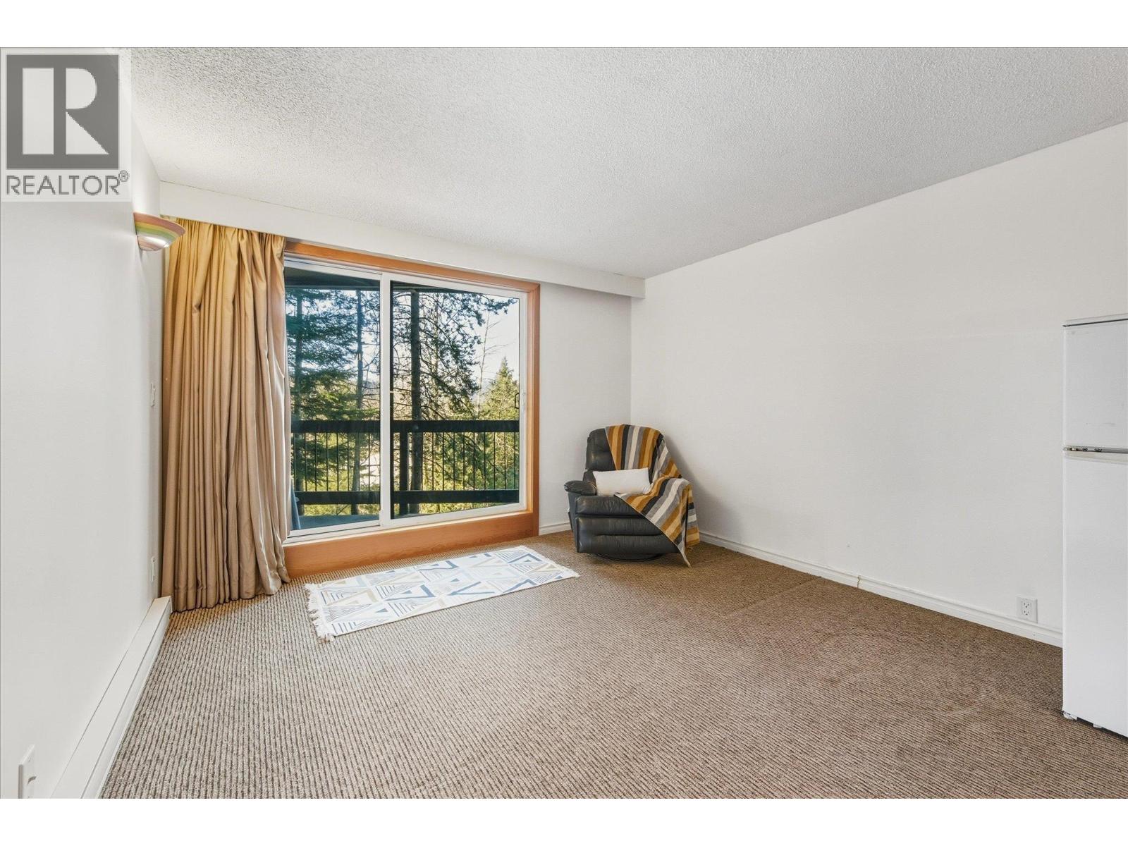 211 2109 WHISTLER ROAD