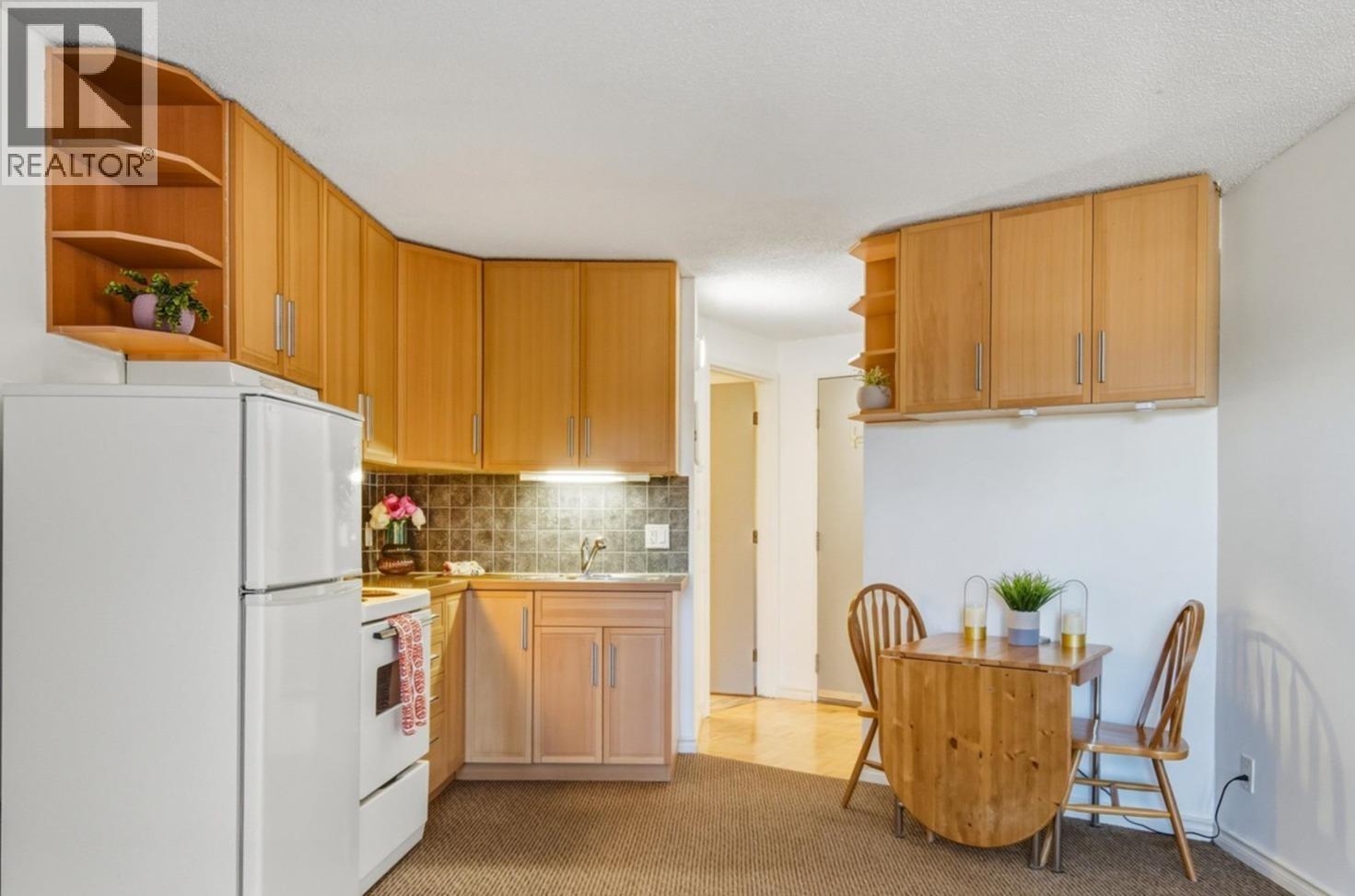 211 2109 WHISTLER ROAD