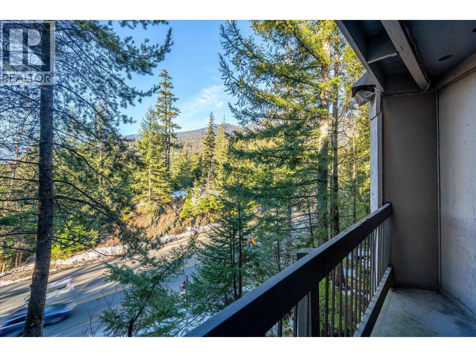 211 2109 WHISTLER ROAD