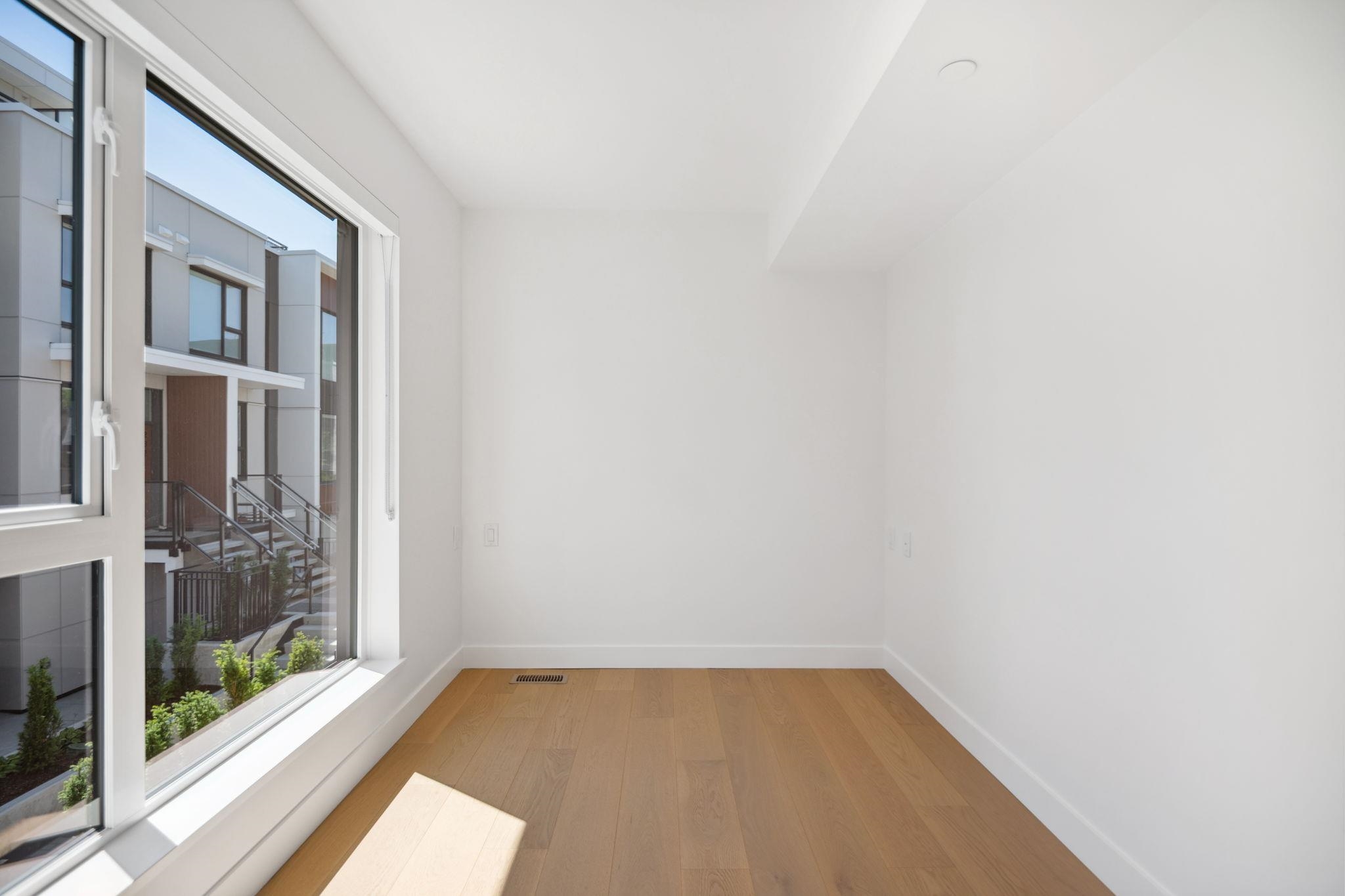 123 725 W 49 AVENUE Unit: 123