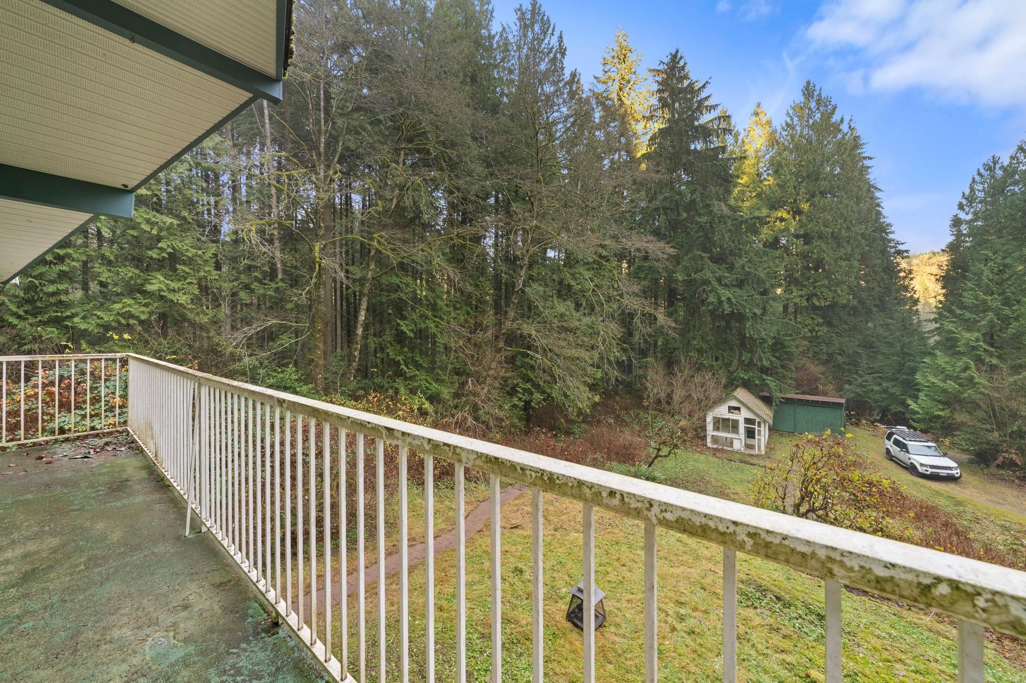 4520 LYNN VALLEY ROAD
