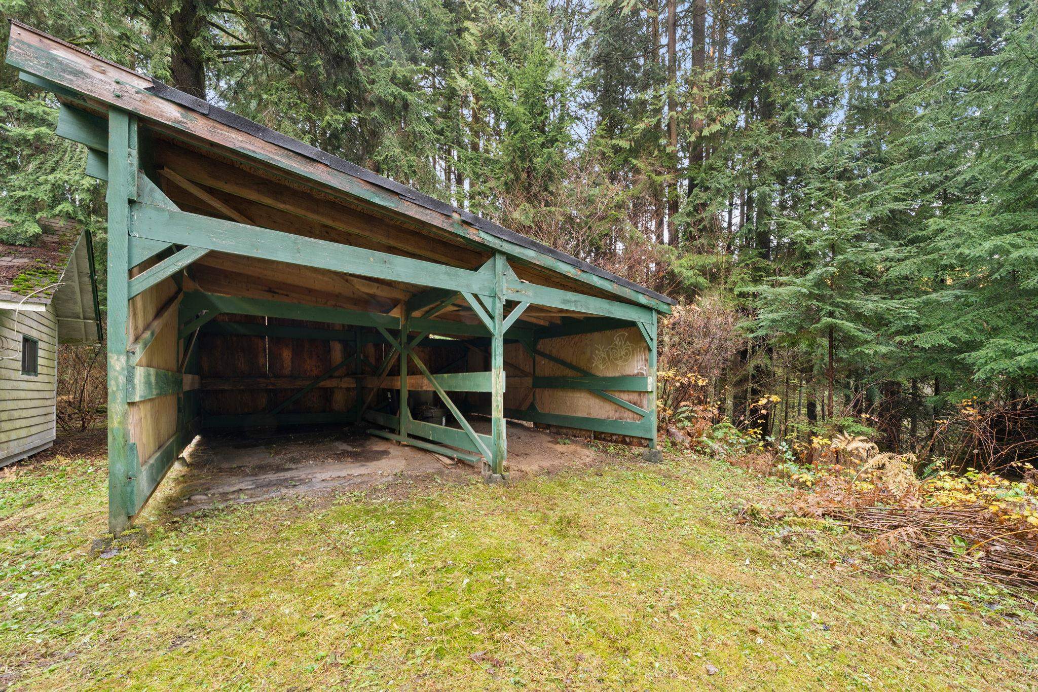 4520 LYNN VALLEY ROAD
