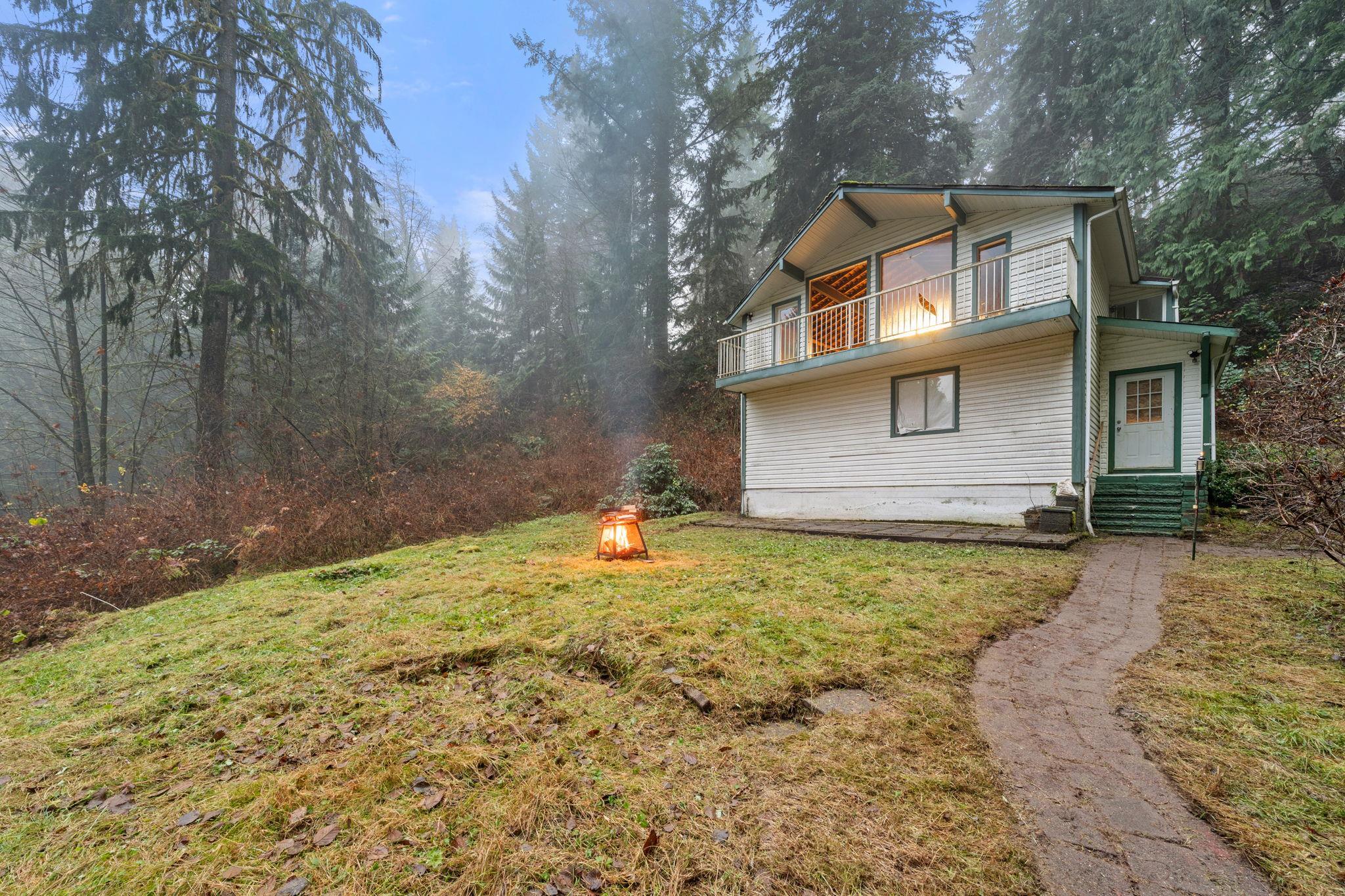 4520 LYNN VALLEY ROAD