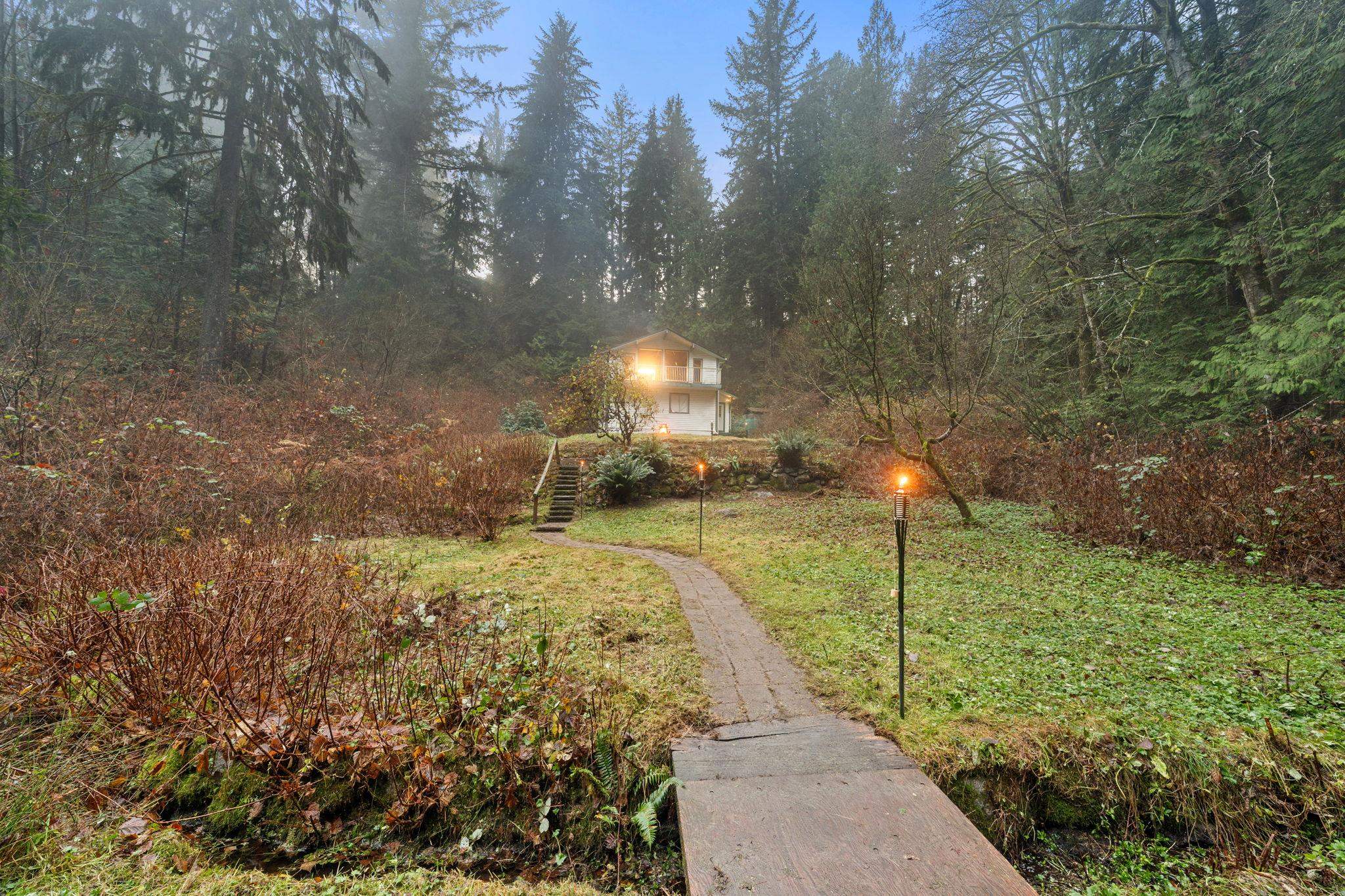 4520 LYNN VALLEY ROAD