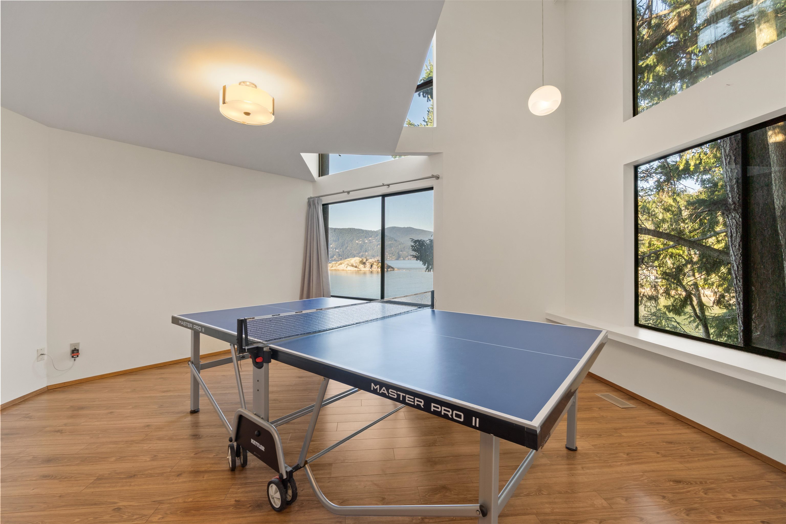 6648 MARINE DRIVE