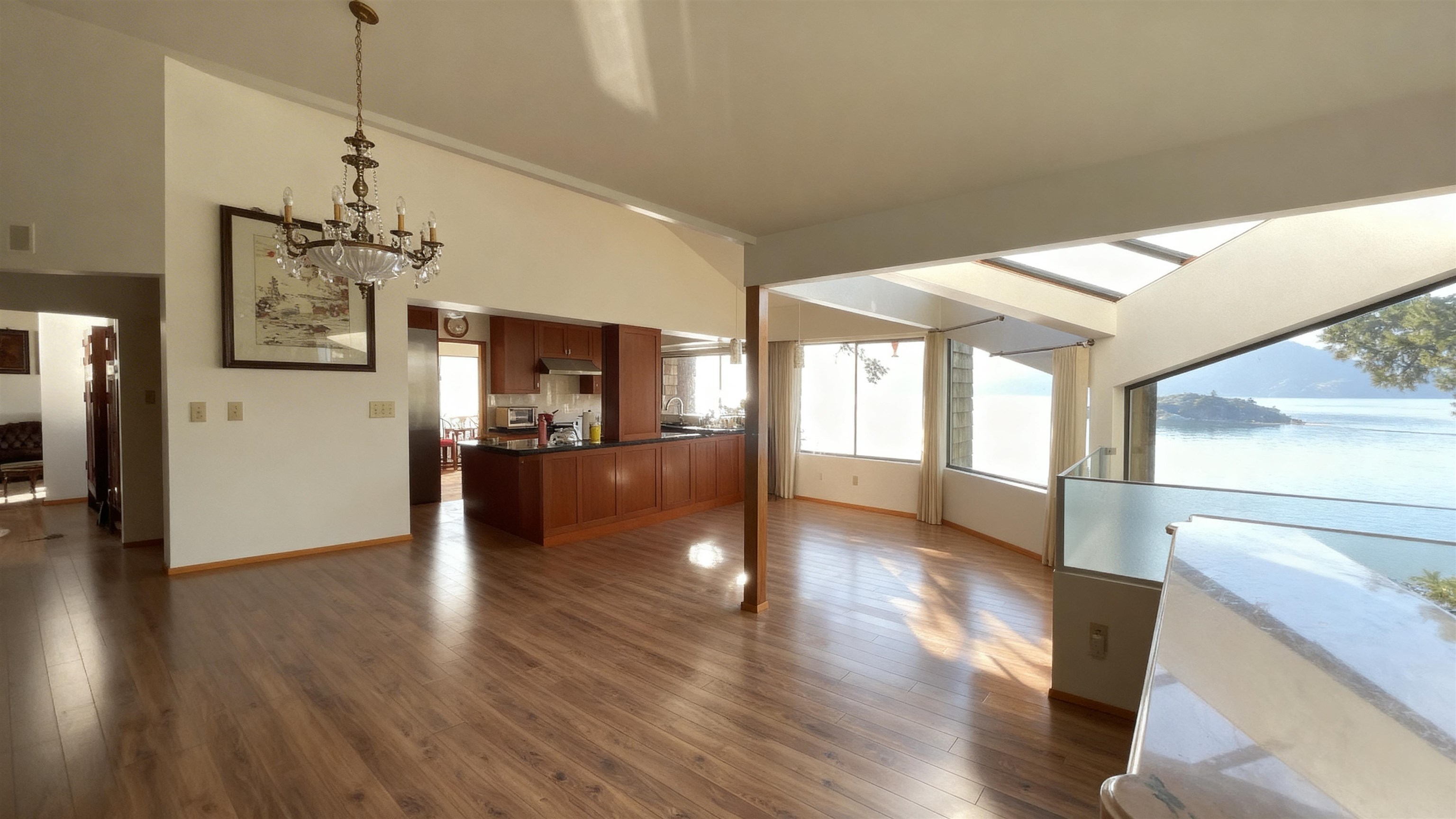 6648 MARINE DRIVE