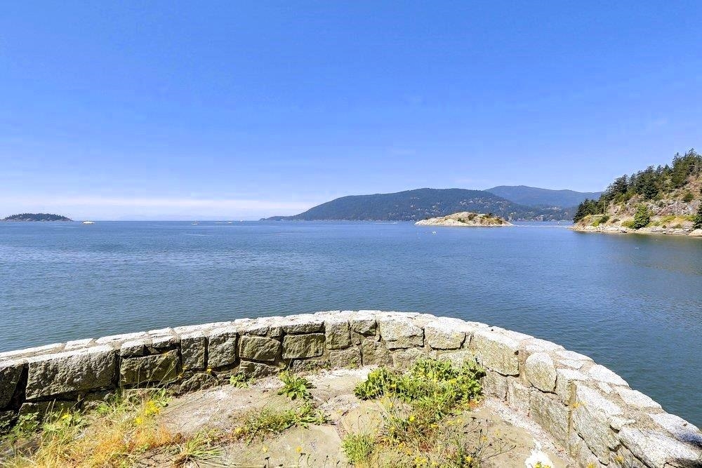 6648 MARINE DRIVE