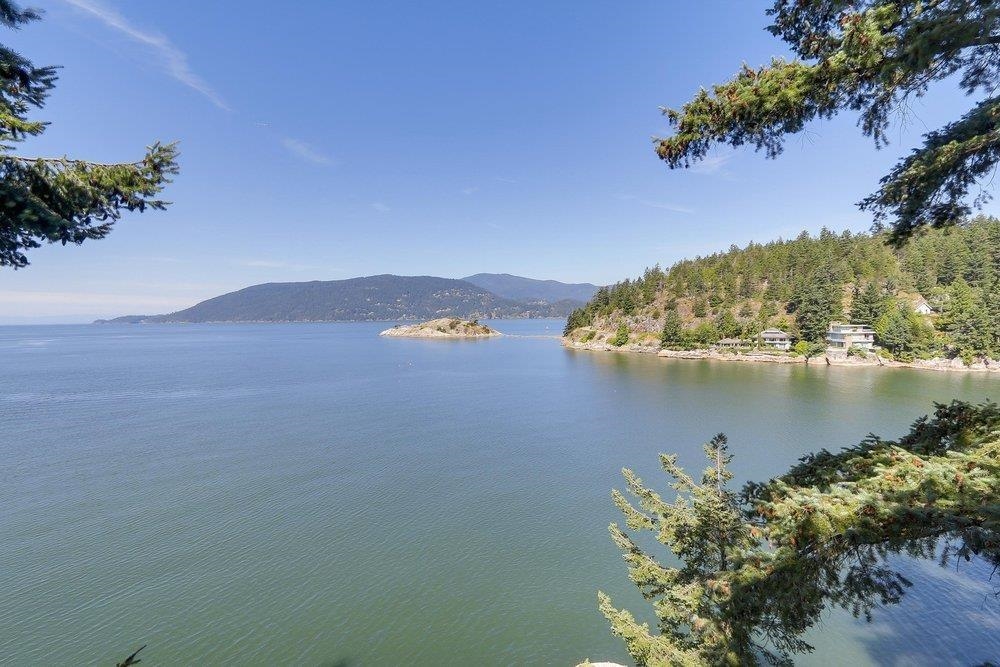 6648 MARINE DRIVE