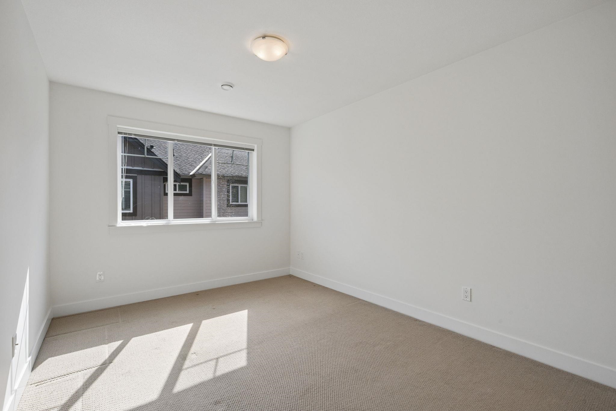 15 9699 SILLS AVENUE Unit: 15