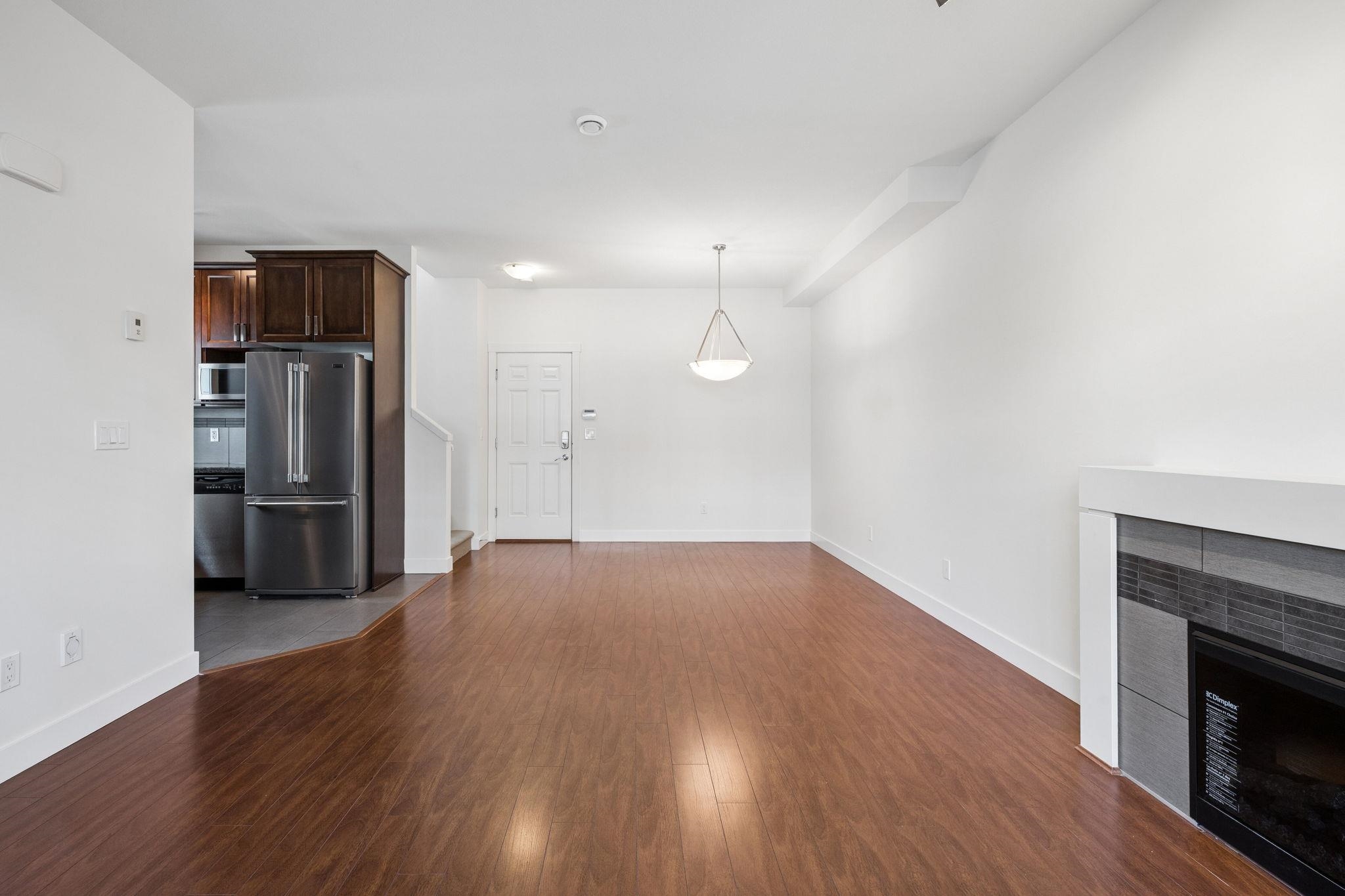 15 9699 SILLS AVENUE Unit: 15