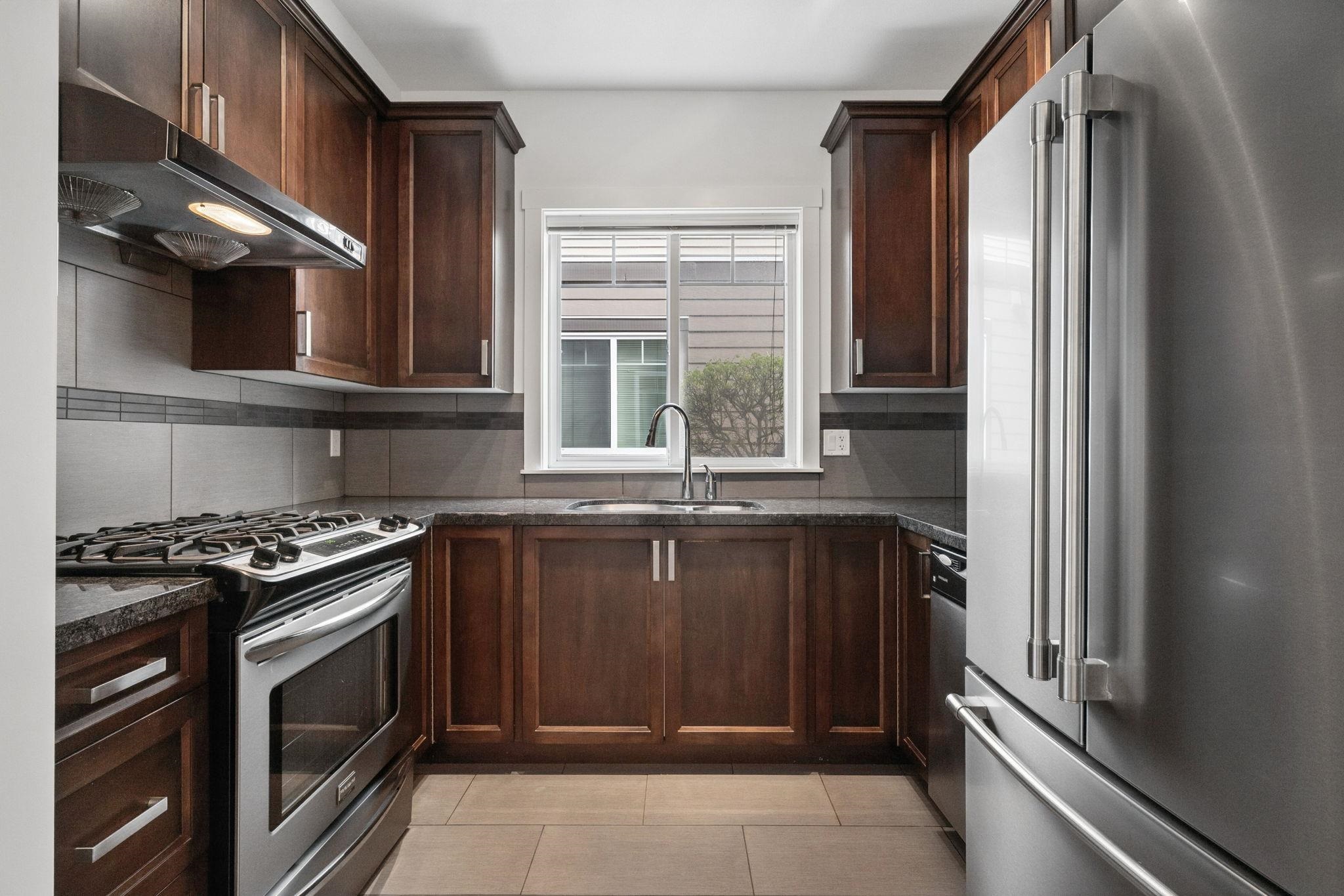 15 9699 SILLS AVENUE Unit: 15