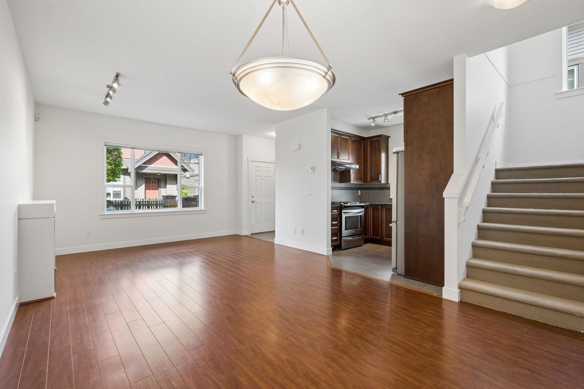 15 9699 SILLS AVENUE Unit: 15