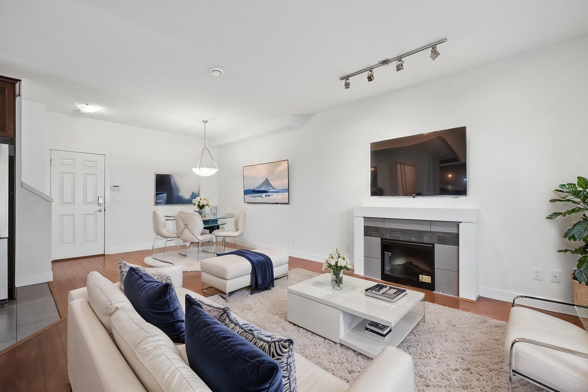 15 9699 SILLS AVENUE Unit: 15