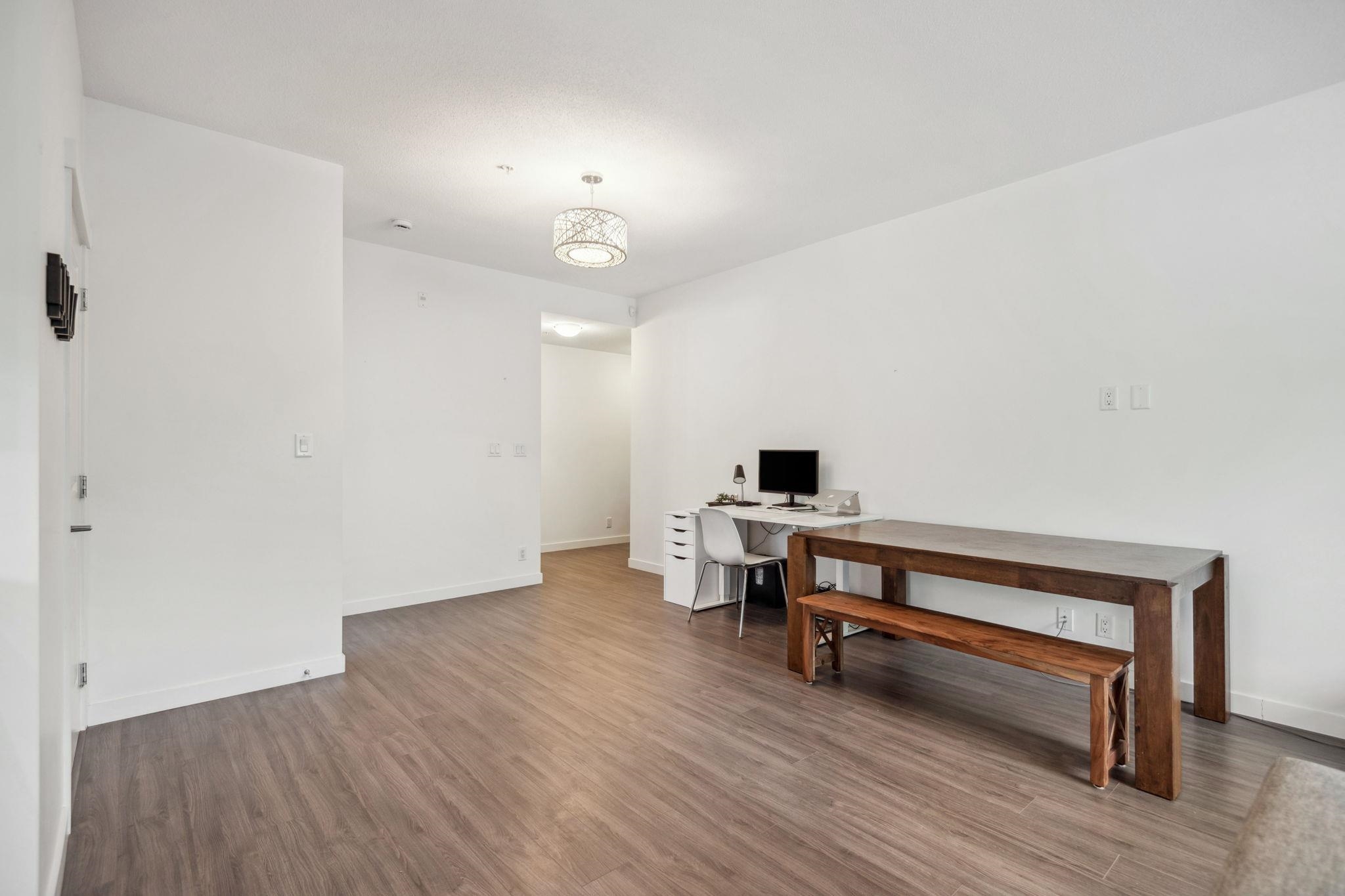 107 3138 RIVERWALK AVENUE Unit: 107