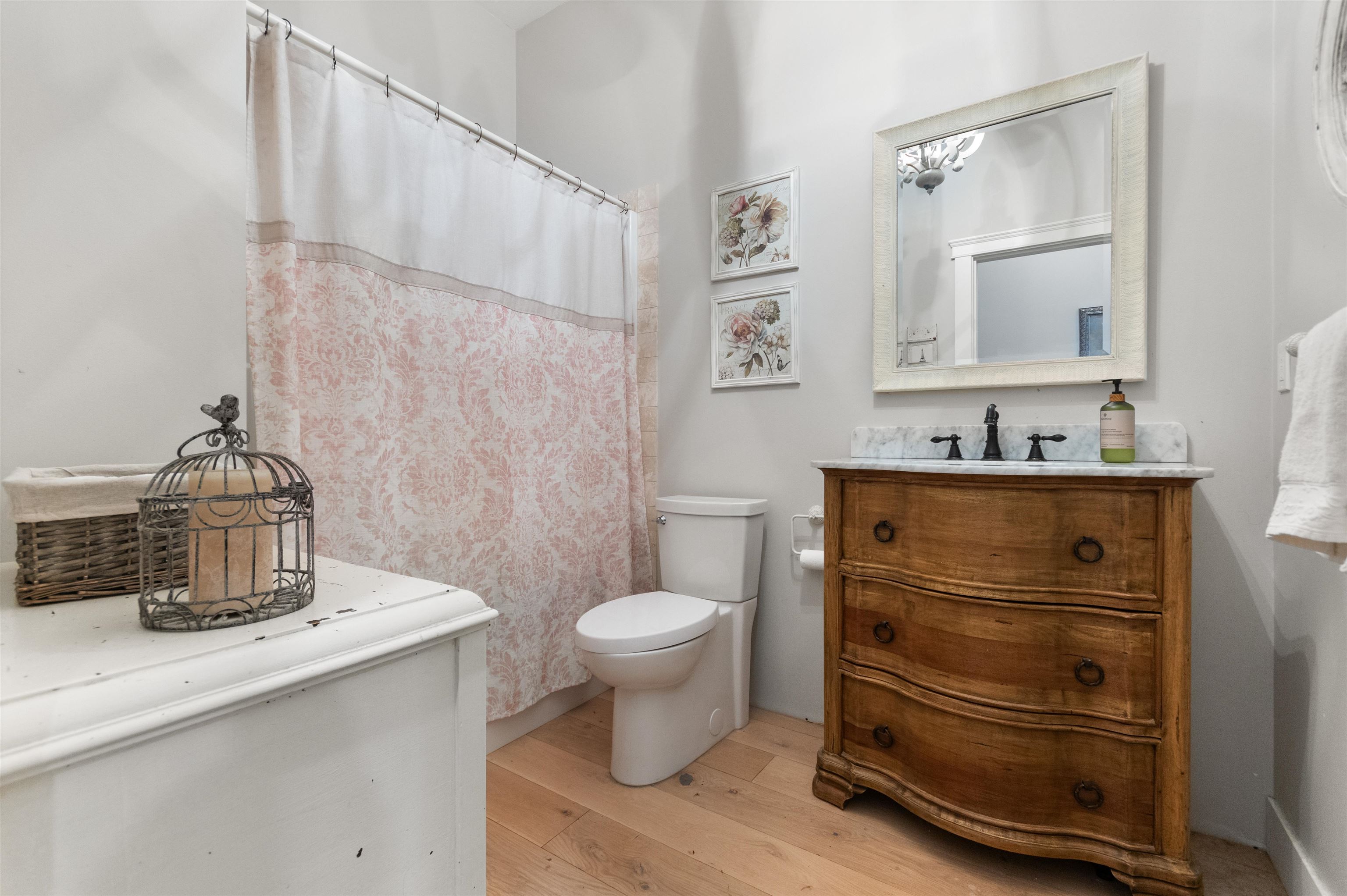 44 1885 COLUMBIA VALLEY ROAD Unit: 44