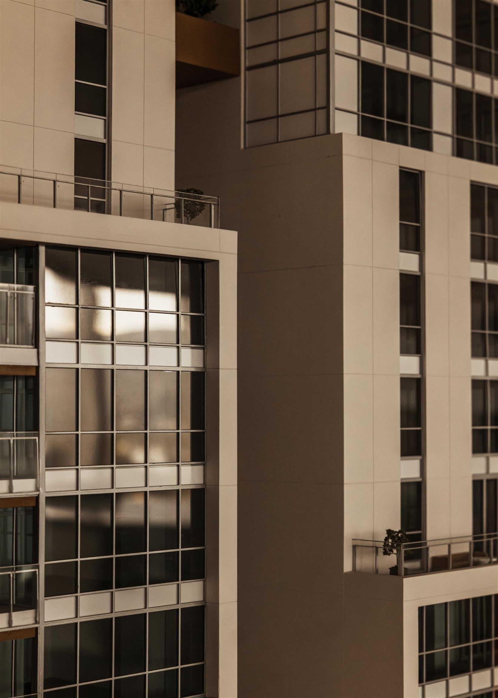 1402 1818 ALBERNI STREET Unit: 1402