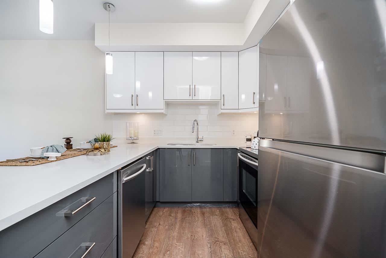 12 4033 DOMINION STREET Unit: 12