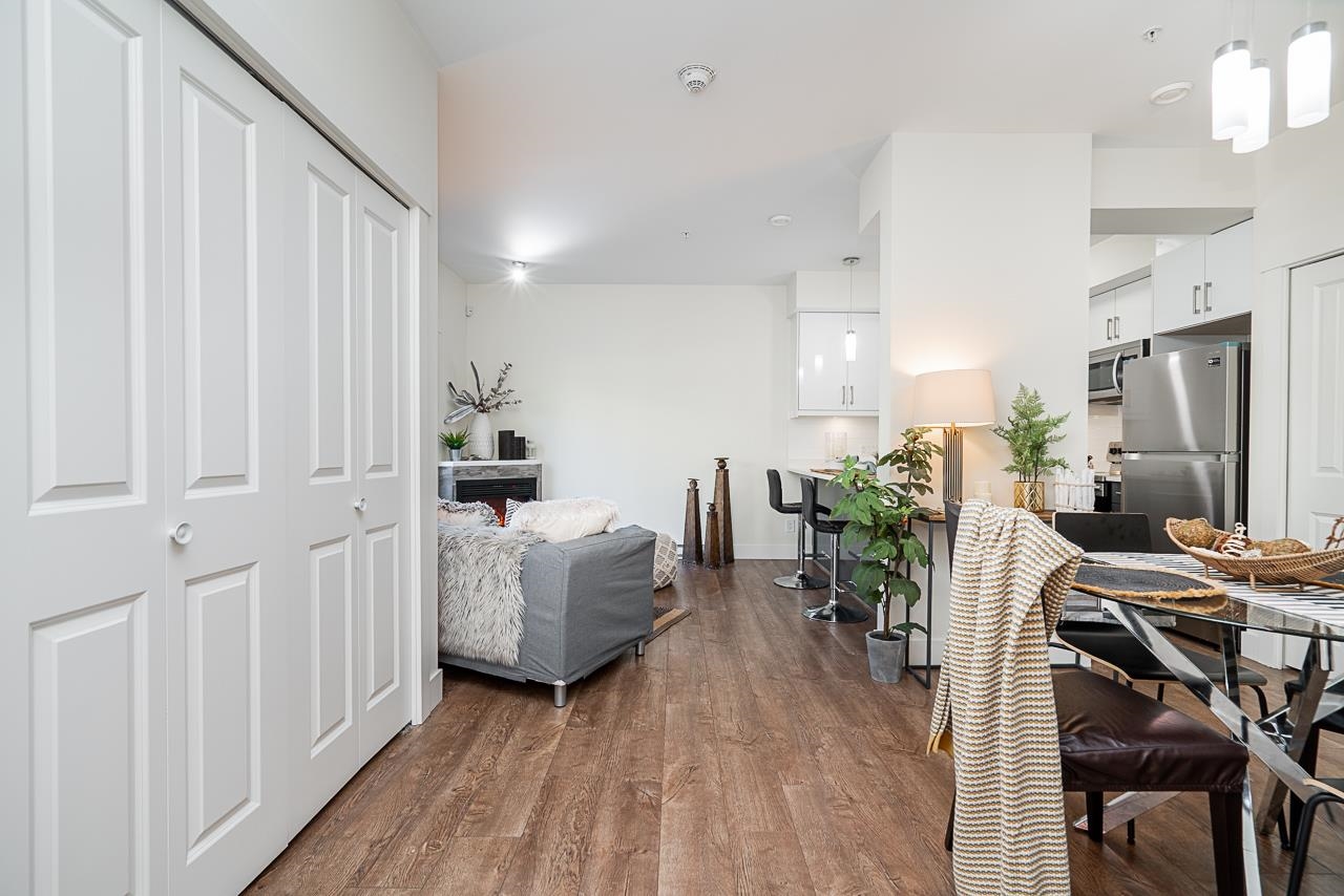 12 4033 DOMINION STREET Unit: 12