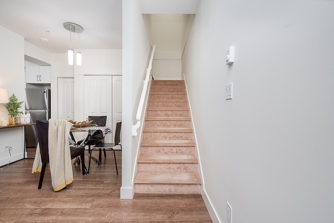 12 4033 DOMINION STREET Unit: 12