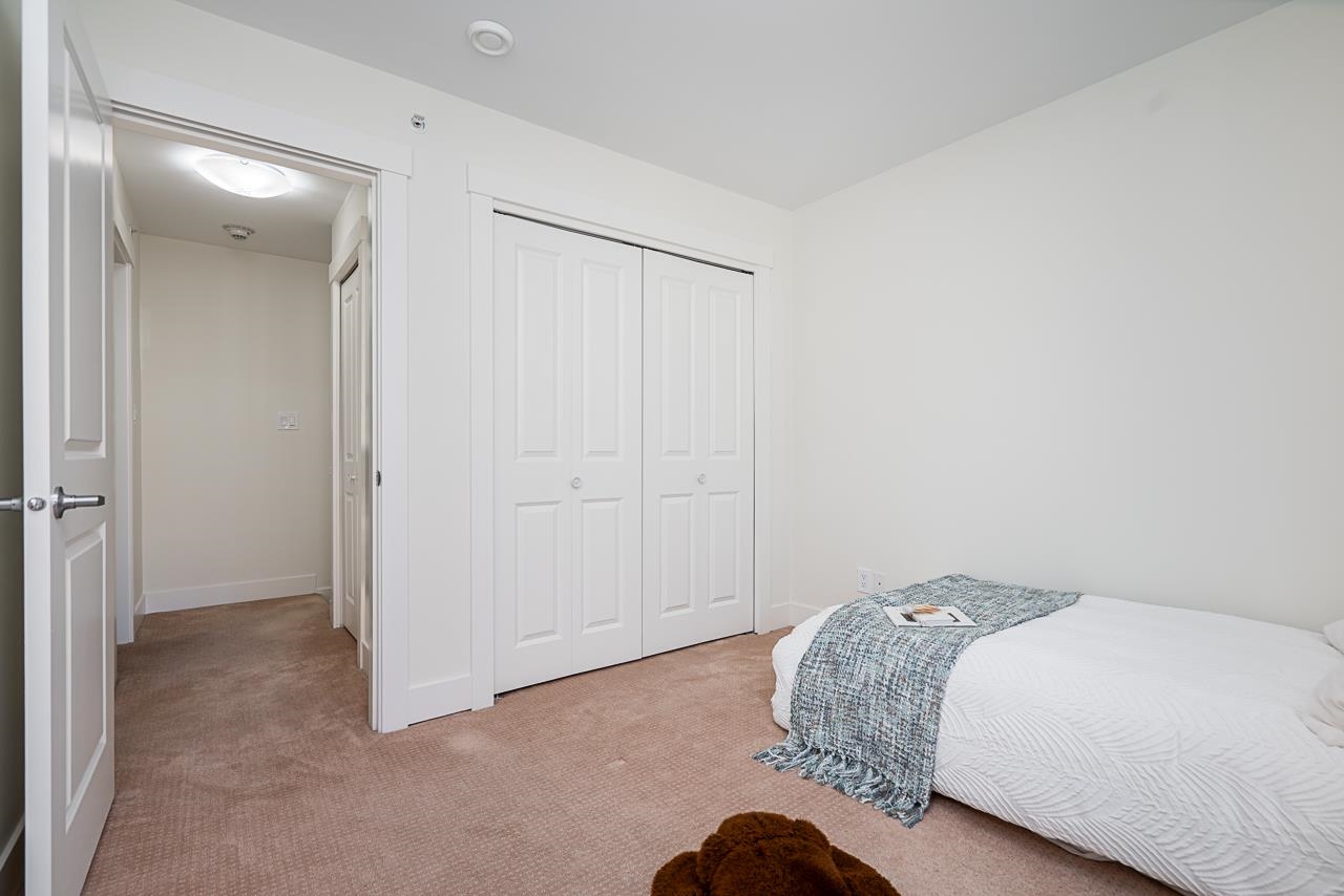 12 4033 DOMINION STREET Unit: 12