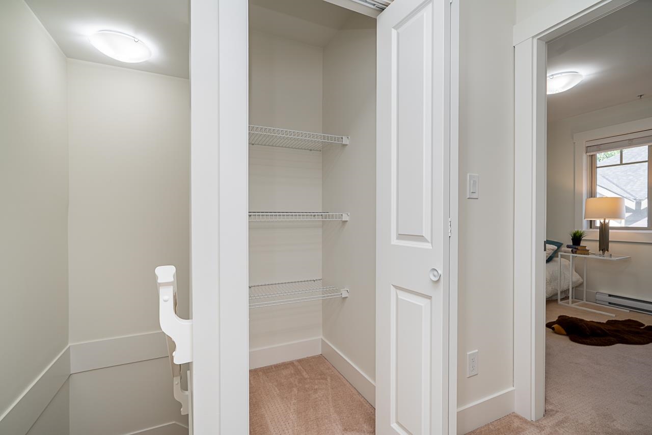 12 4033 DOMINION STREET Unit: 12