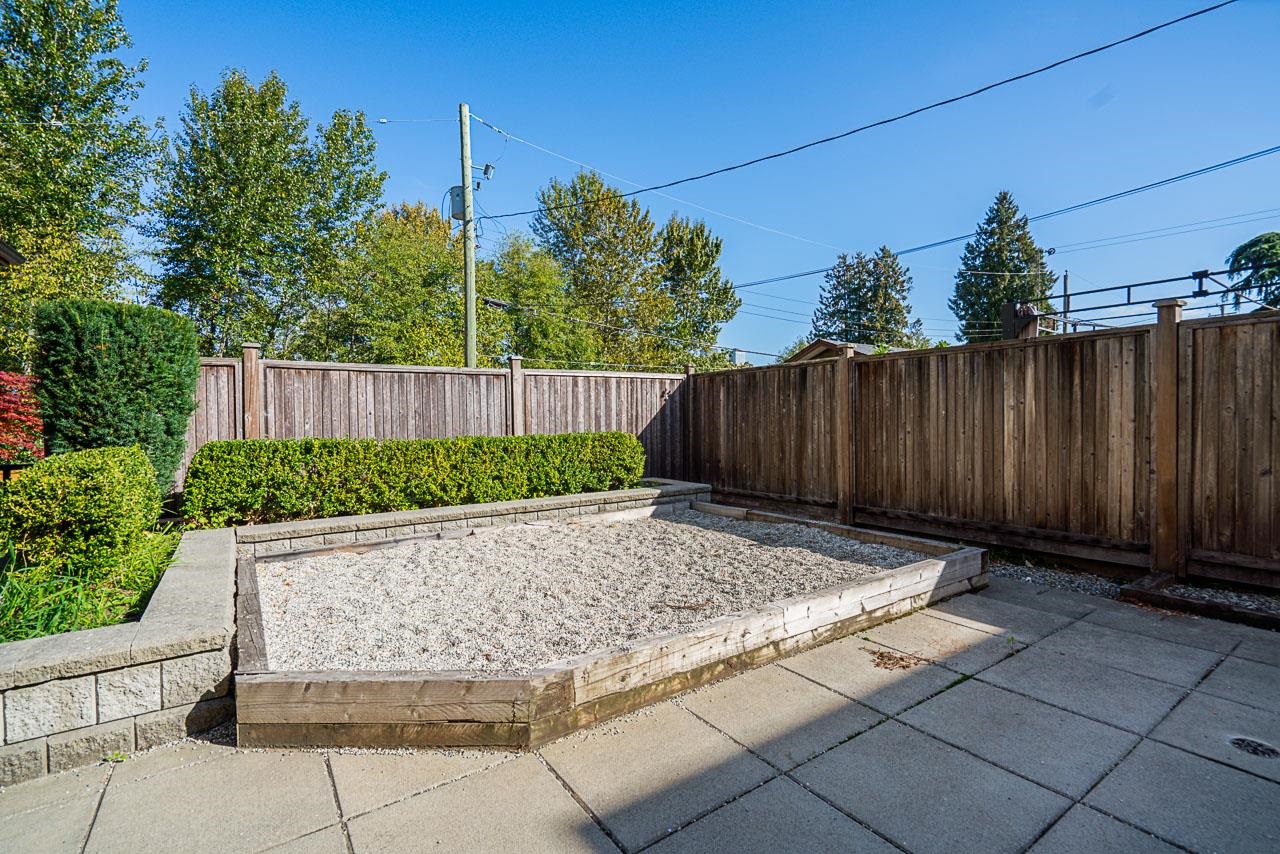 12 4033 DOMINION STREET Unit: 12