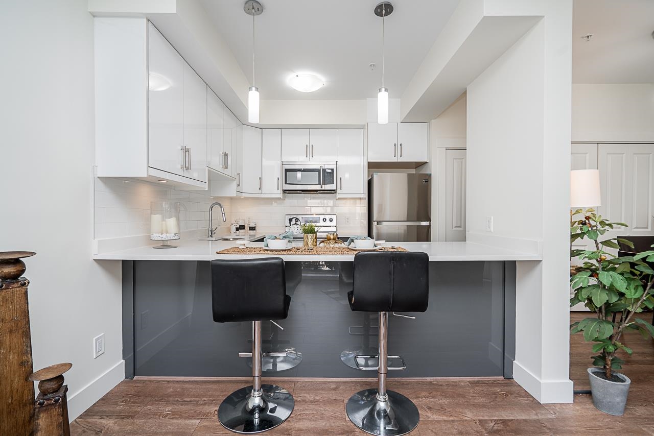 12 4033 DOMINION STREET Unit: 12