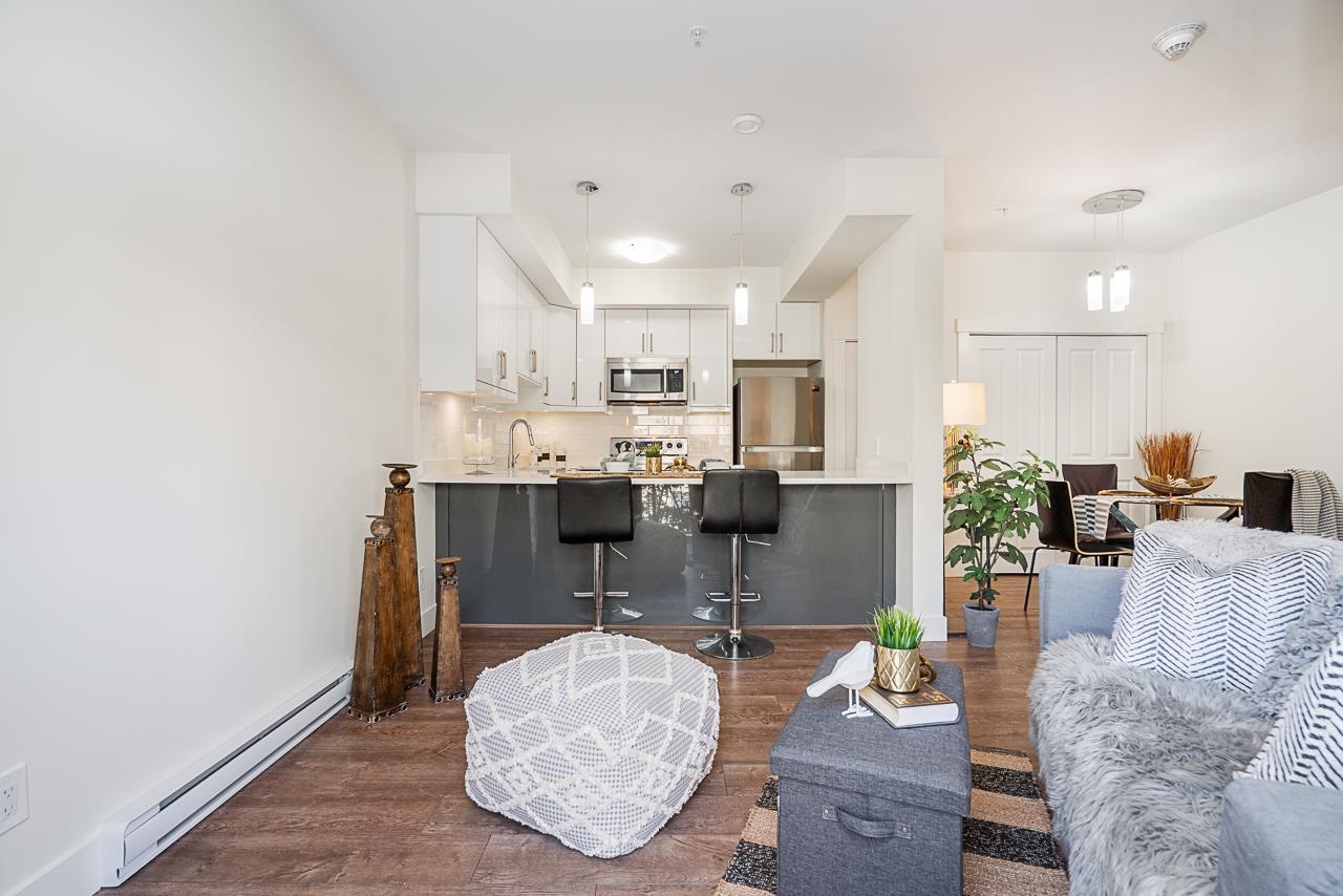 12 4033 DOMINION STREET Unit: 12