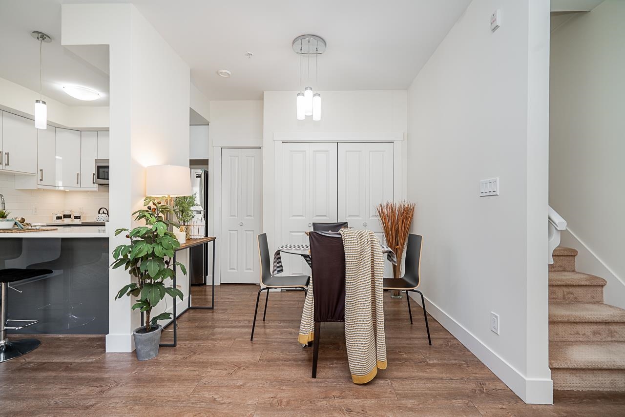 12 4033 DOMINION STREET Unit: 12