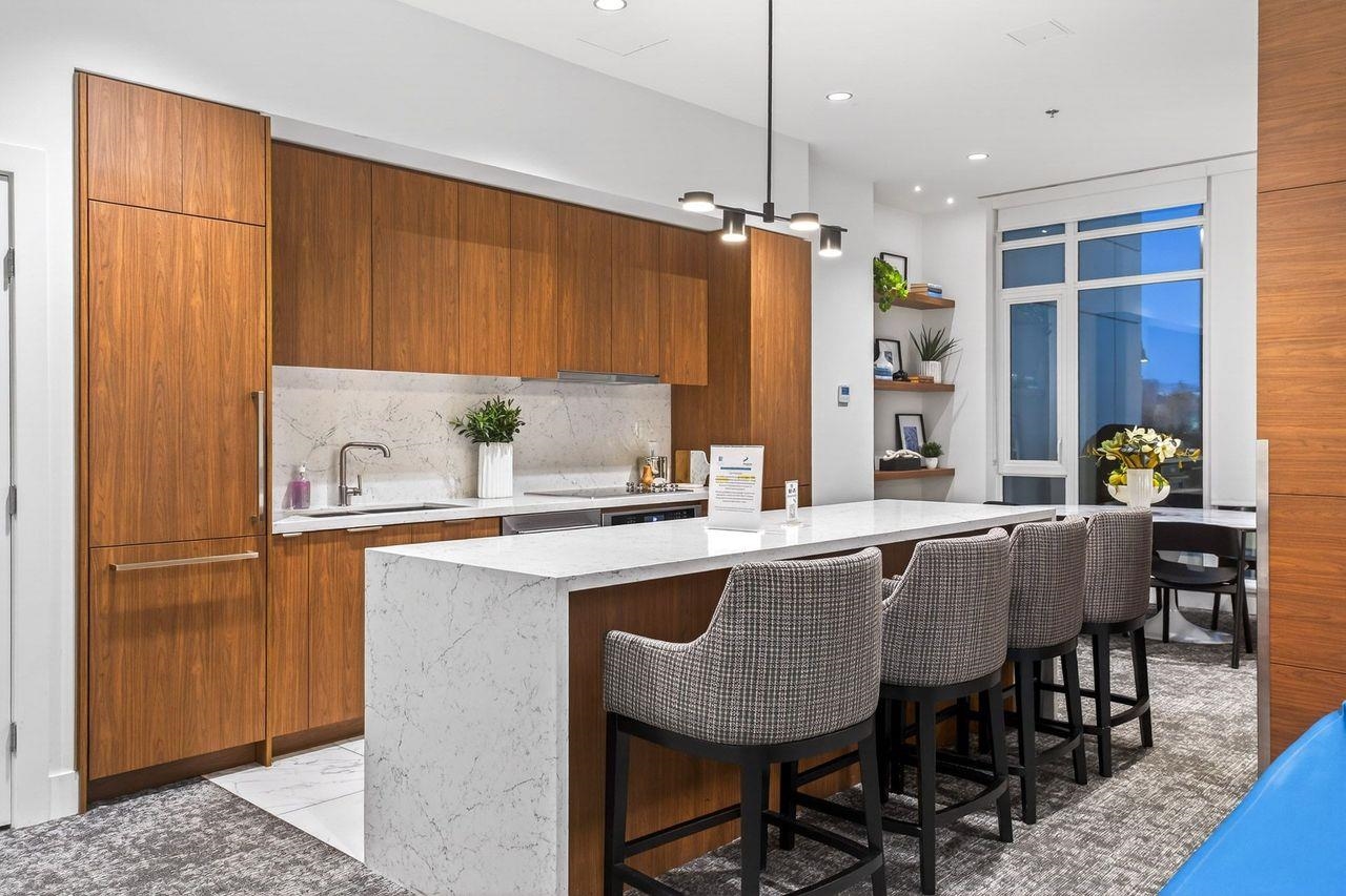 1506 7683 PARK CRESCENT Unit: 1506