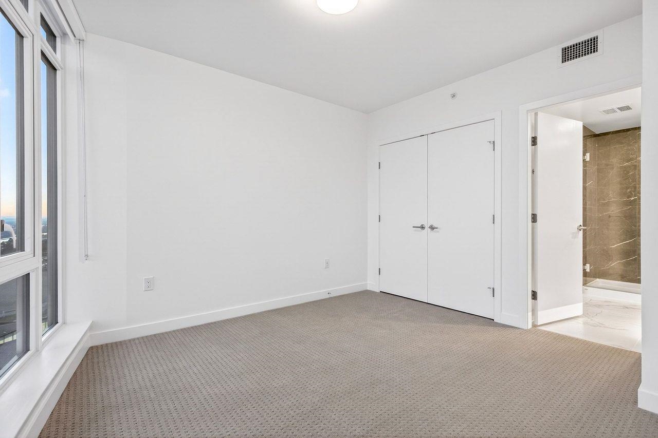 1506 7683 PARK CRESCENT Unit: 1506