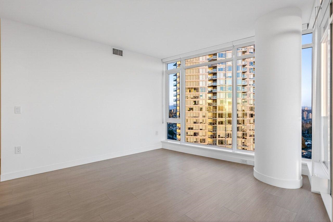 1506 7683 PARK CRESCENT Unit: 1506