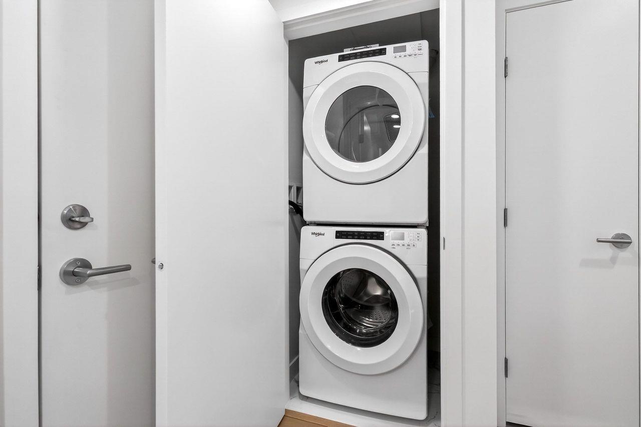 1506 7683 PARK CRESCENT Unit: 1506