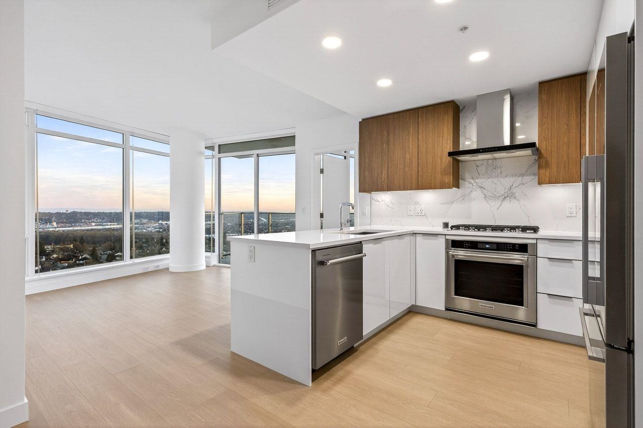 1506 7683 PARK CRESCENT Unit: 1506