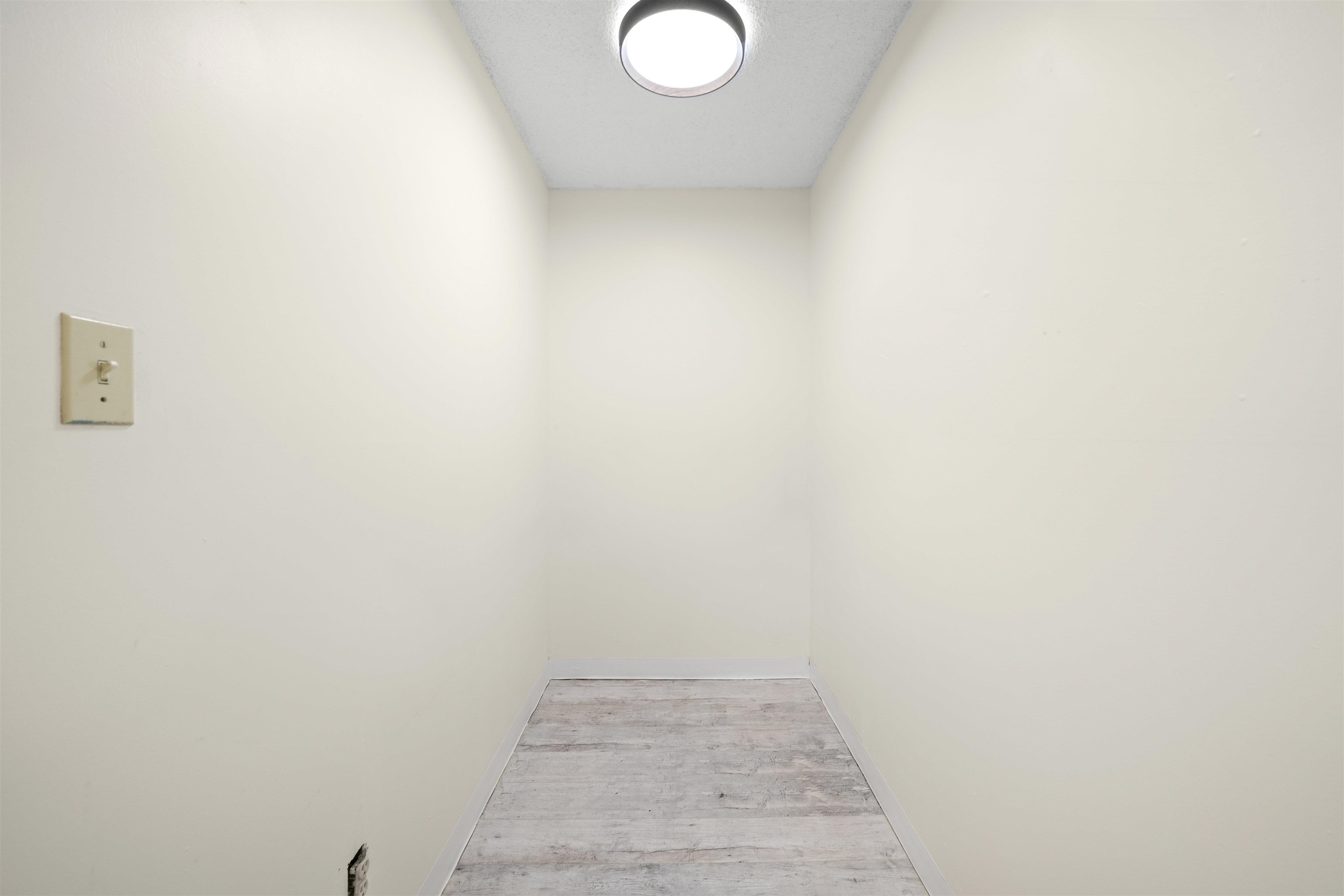 110 15238 100 AVENUE Unit: 110