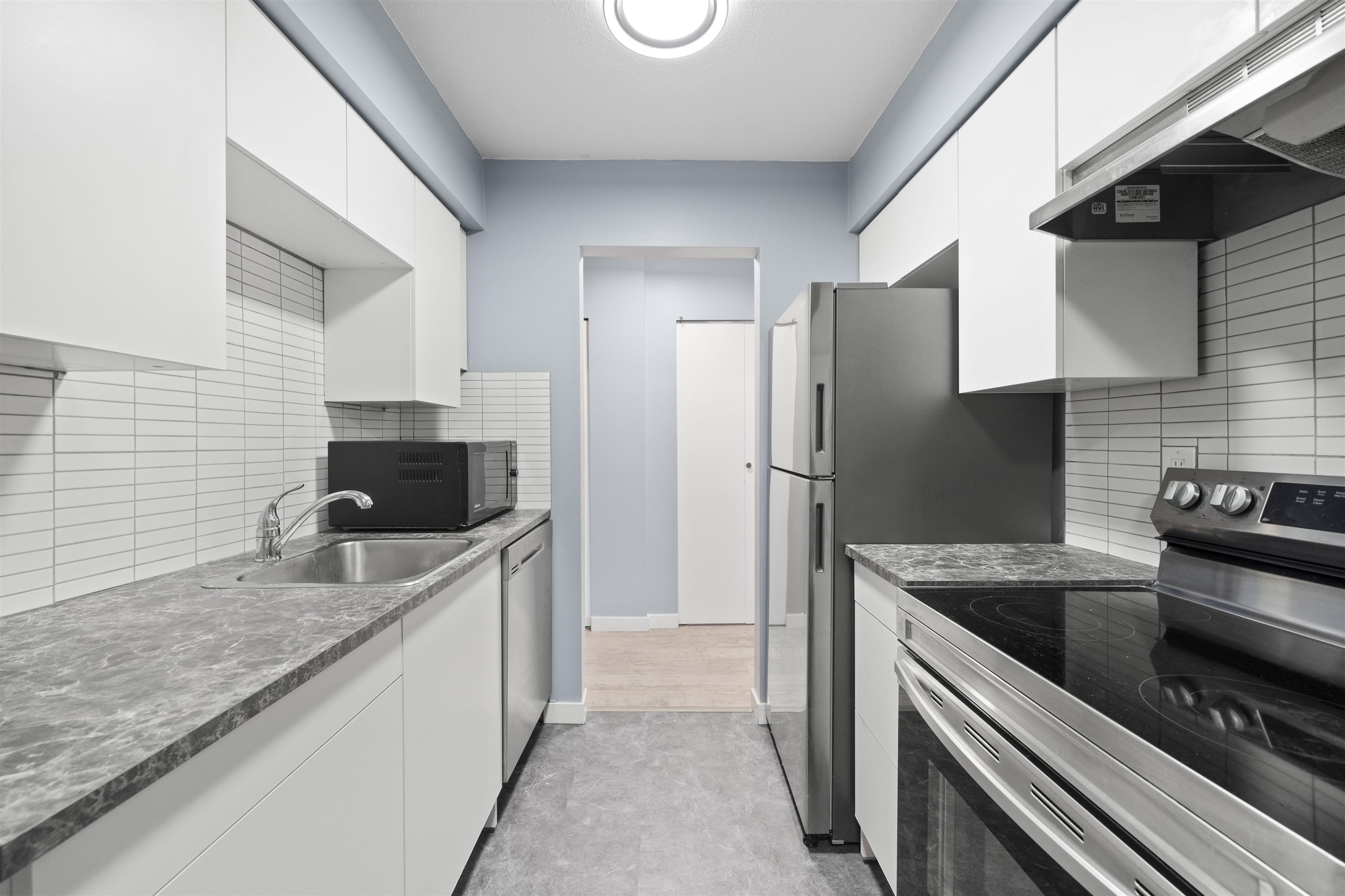110 15238 100 AVENUE Unit: 110