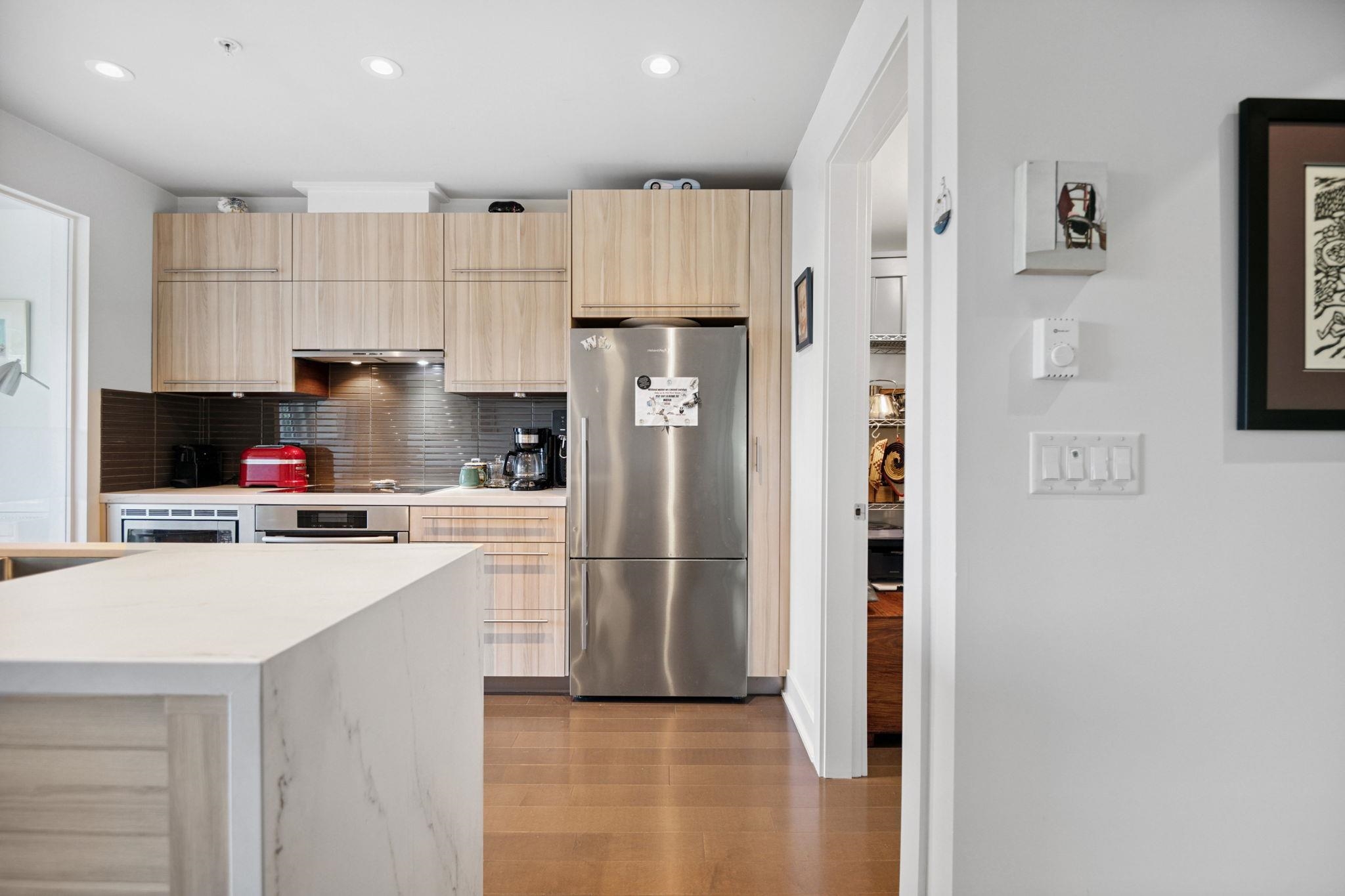 306 4463 W 10TH AVENUE Unit: 306