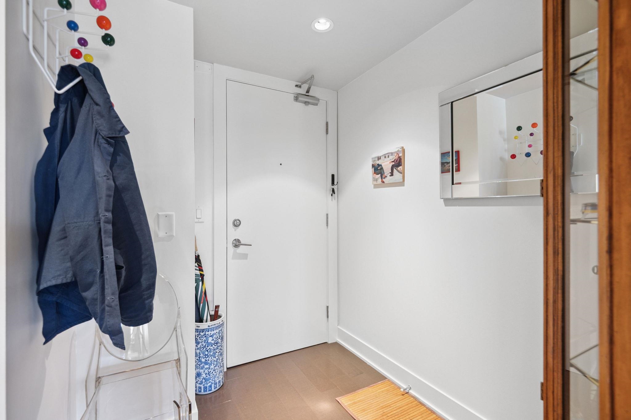 306 4463 W 10TH AVENUE Unit: 306