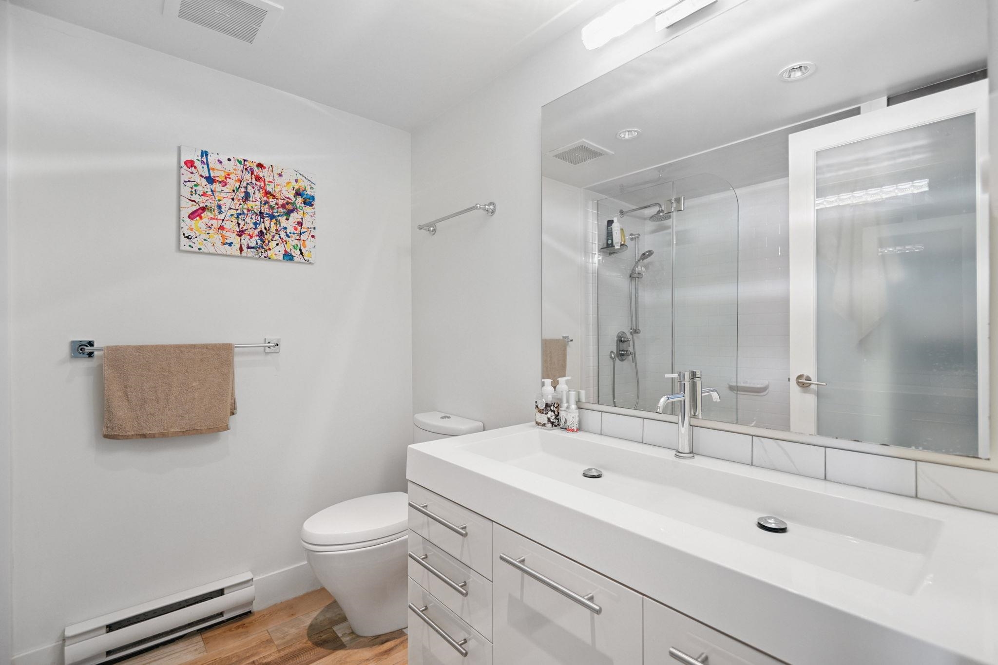 306 4463 W 10TH AVENUE Unit: 306