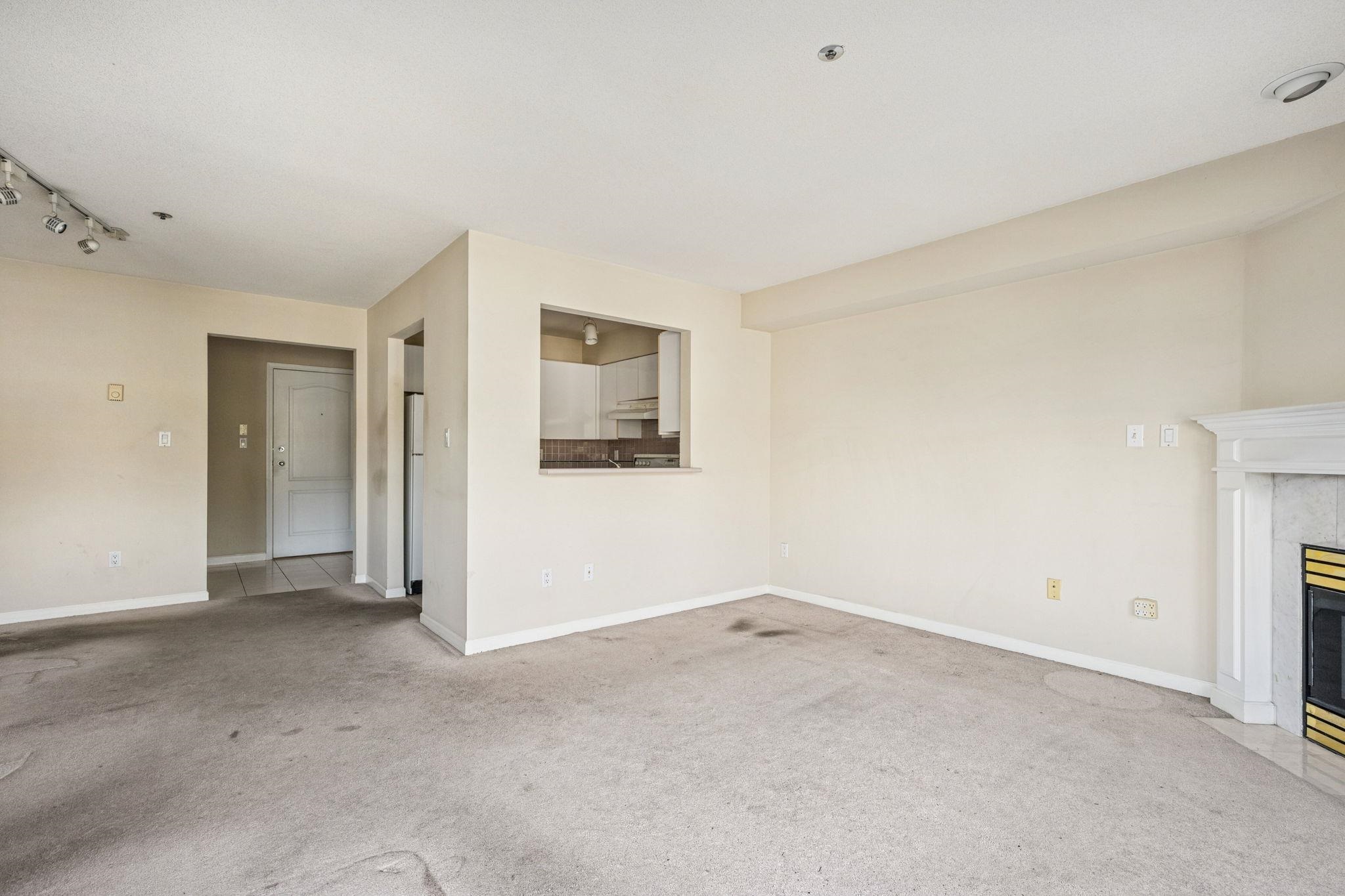 304 1989 W 1ST AVENUE Unit: 304