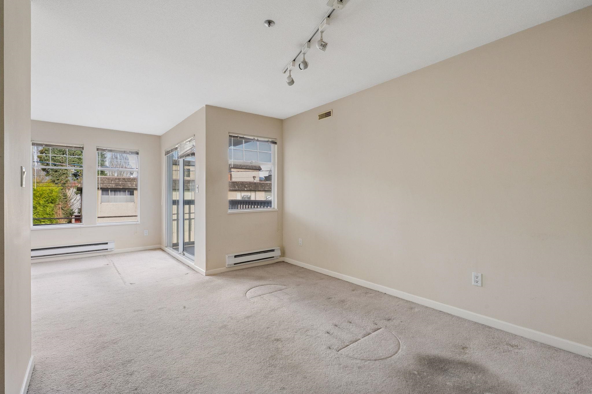 304 1989 W 1ST AVENUE Unit: 304